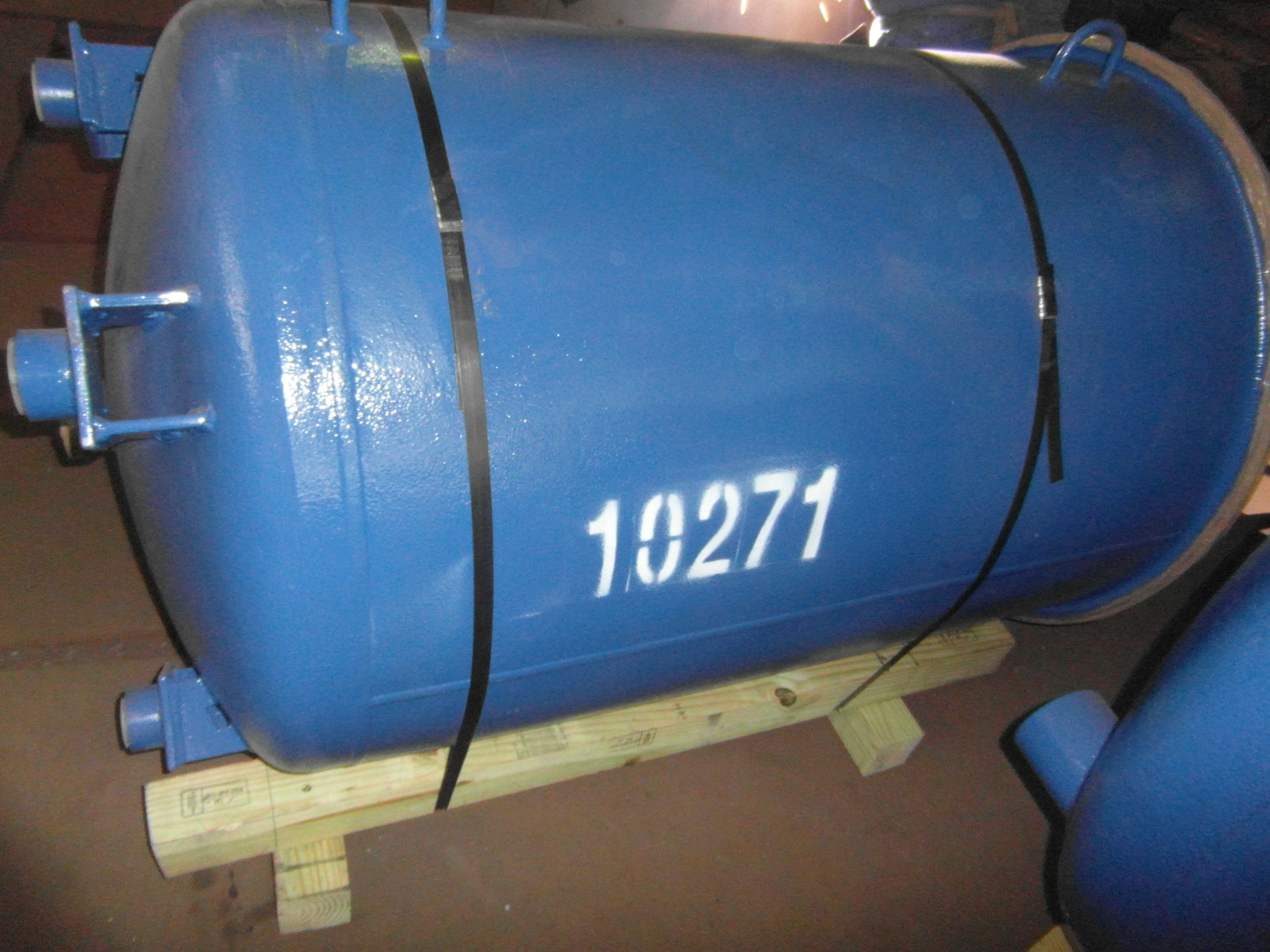 IPP# 10271, 757.1 L (200 gallons)  Glasslined  Tank For Sale