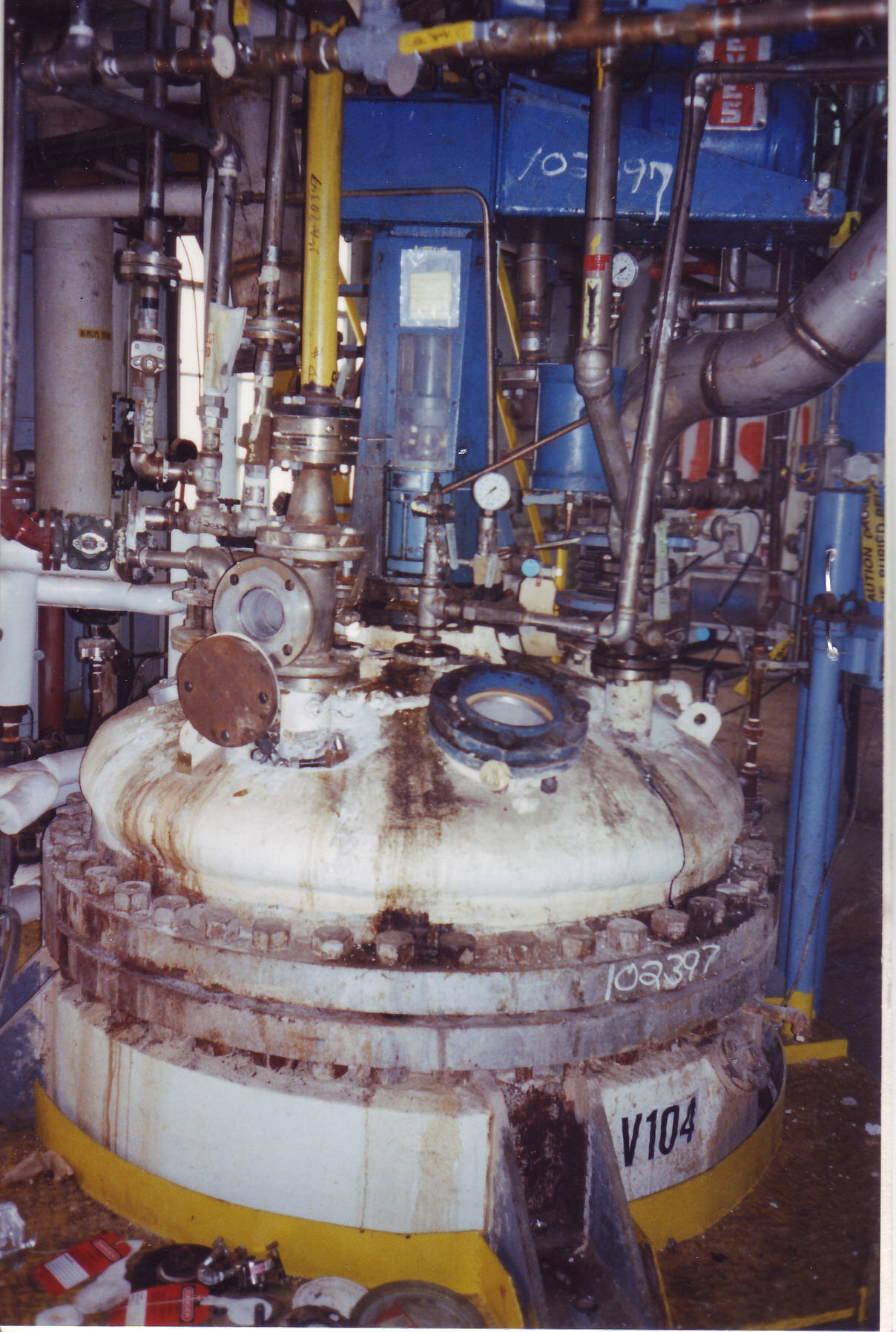 IPP# 102397, 2,461 L (650 gallons)  Stainless Steel 316 Batch-Type Agitated Reactor For Sale