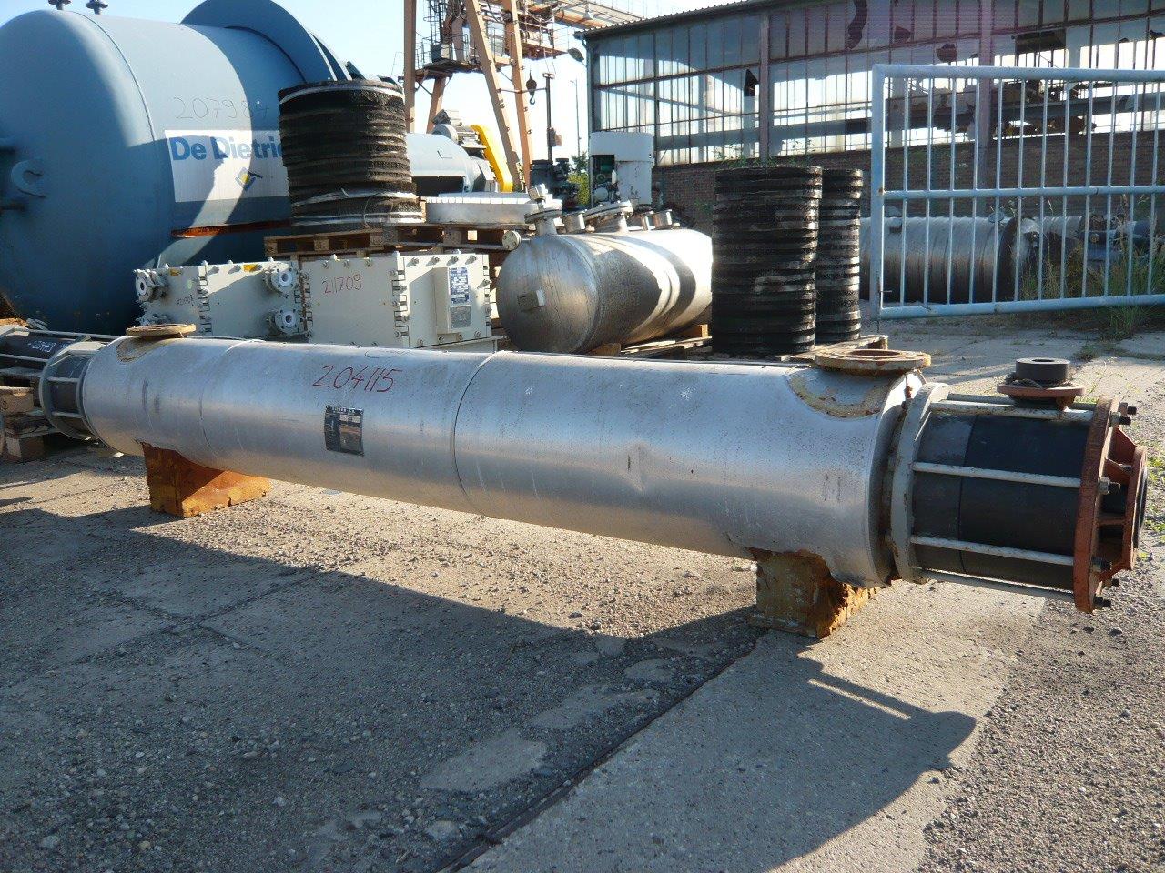 IPP# 204115, 6.4 m² (68.9 ft²)  Graphite Shell and Tube Heat Exchanger For Sale