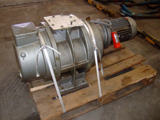 IPP# 205089, 2,000 m3/h (1,177 CFM)  Carbon Steel  Pump-Vacuum For Sale