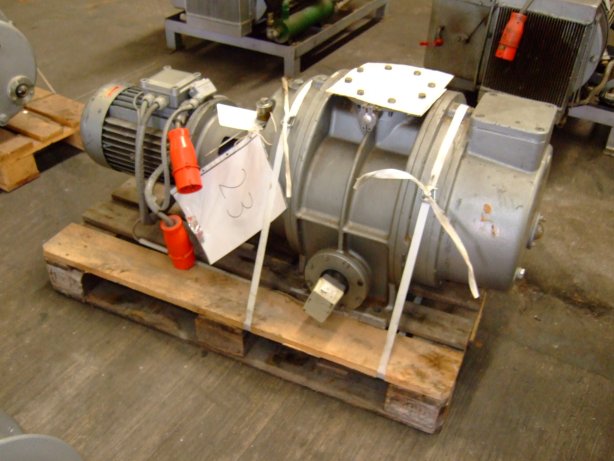 IPP# 205090, 2,150 m3/h (1,265 CFM)  Carbon Steel  Pump-Vacuum For Sale