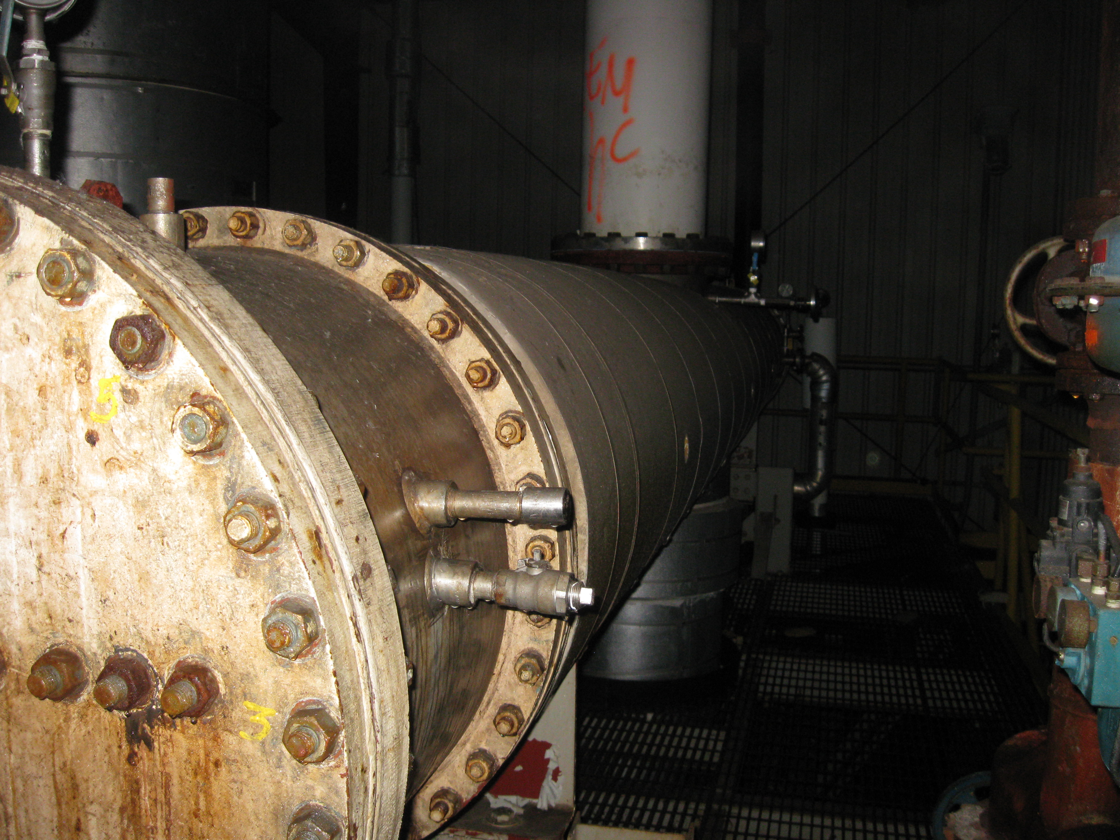 IPP# 205689, 176.5 m² (1,900 ft²)  Stainless Steel 316 Shell and Tube Heat Exchanger For Sale