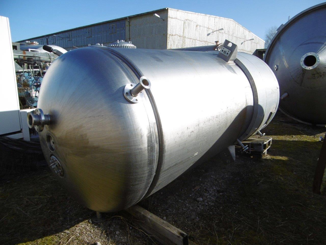 IPP# 206208, 7,400 L (1,955 gallons)  Titanium Batch-Type Agitated Reactor For Sale