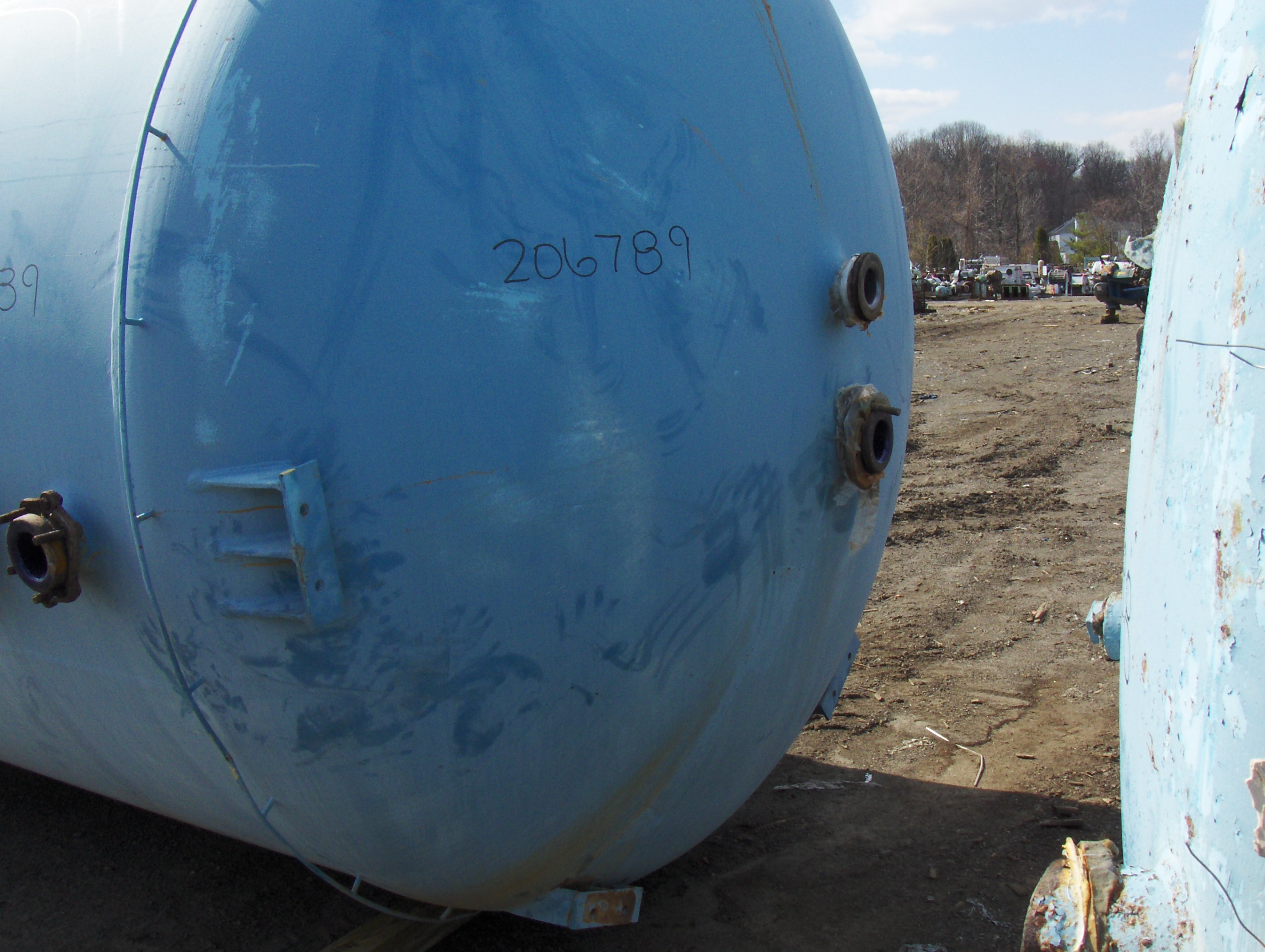 IPP# 206789, 11,356 L (3,000 gallons)  Glasslined  Tank For Sale