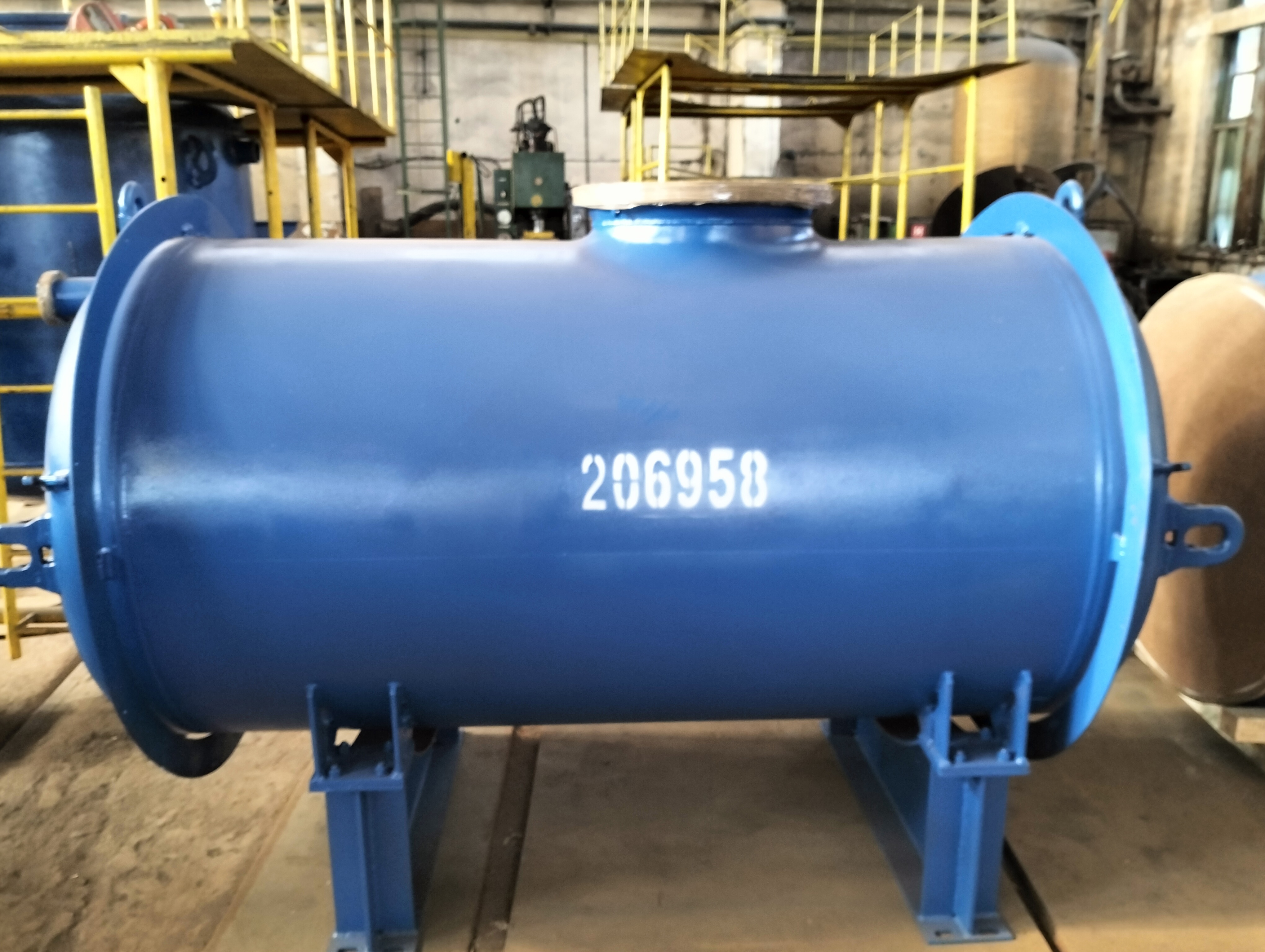 IPP# 206958, 2,536 L (670 gallons)  Glasslined  Tank For Sale