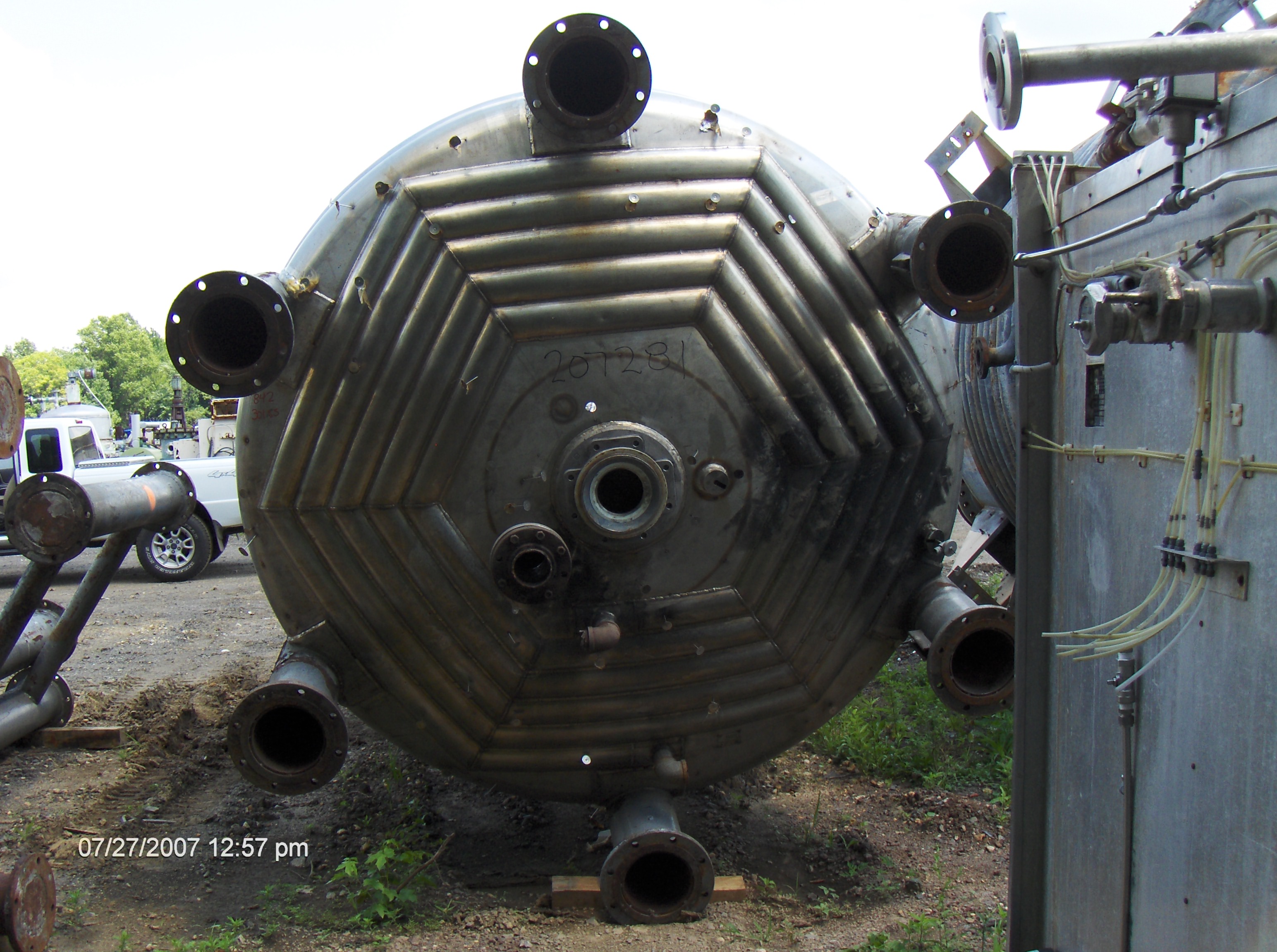 IPP# 207281, 11,356 L (3,000 gallons)  Stainless Steel 321 Batch-Type Agitated Reactor For Sale