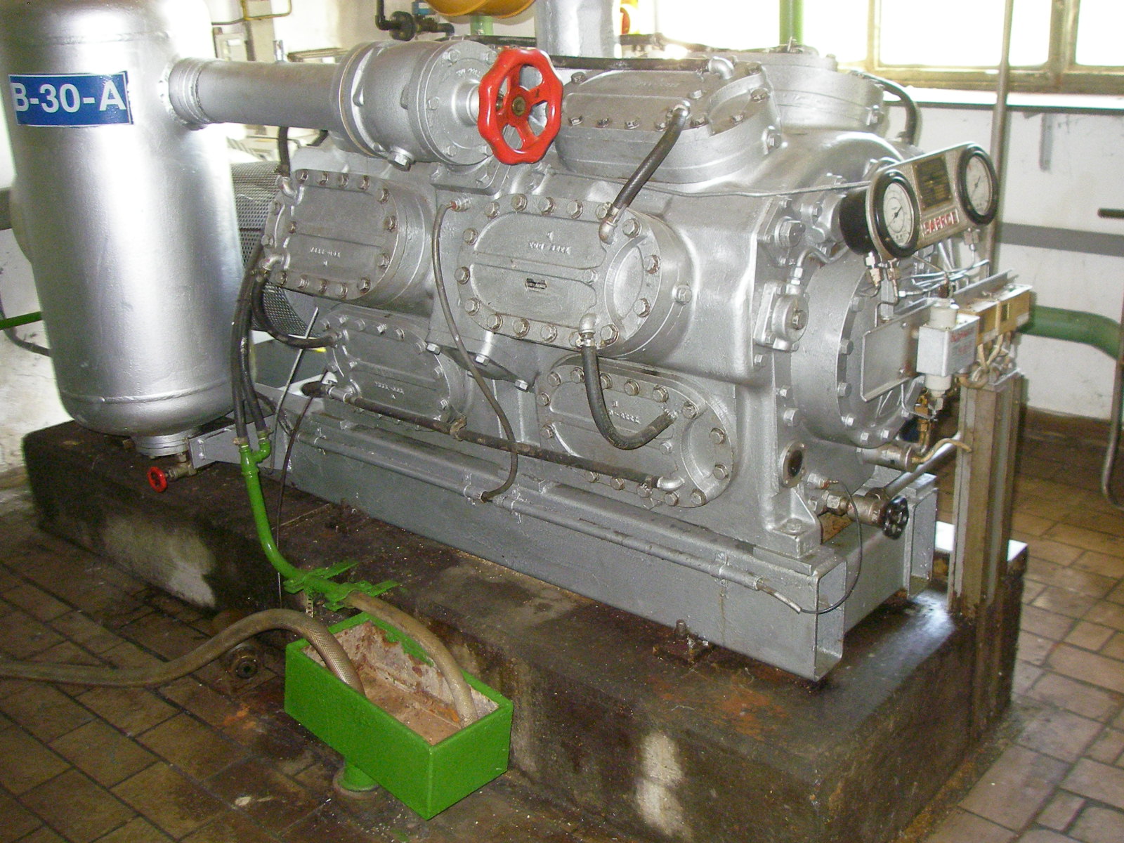 IPP# 208244, 1,102 m3/h (648.6 CFM)   Reciprocating Compressor For Sale