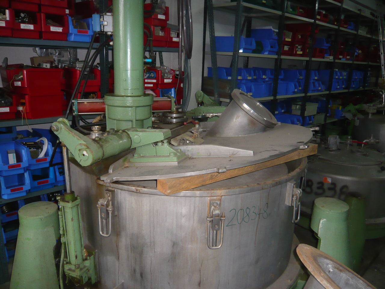 IPP# 208348, 1,250 mm (49.2 in)  Stainless Steel Austentic Auto Discharge-Bottom Centrifuge-Basket For Sale