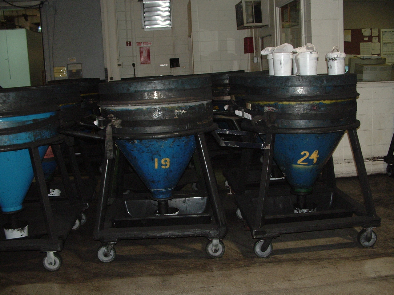 IPP# 208856, 14.9 kW (20 HP)  Titanium  Mixer-Charge Can and Pony For Sale