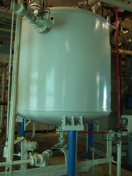 IPP# 209939, 5,000 L (1,321 gallons)  Glasslined  Tank For Sale