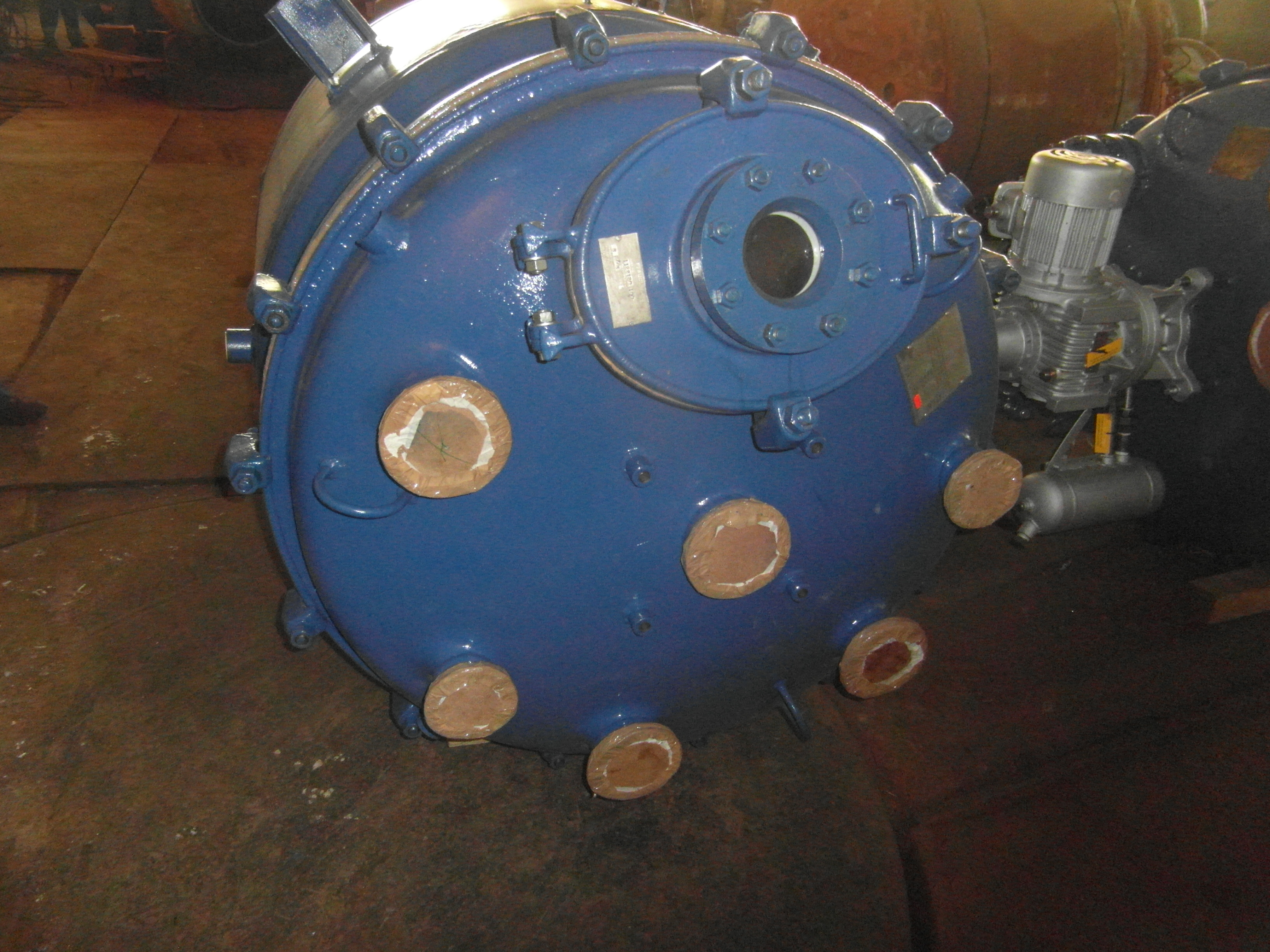   Tank 1,150 L (300 gallons) Glasslined For Sale - IPP# 203052