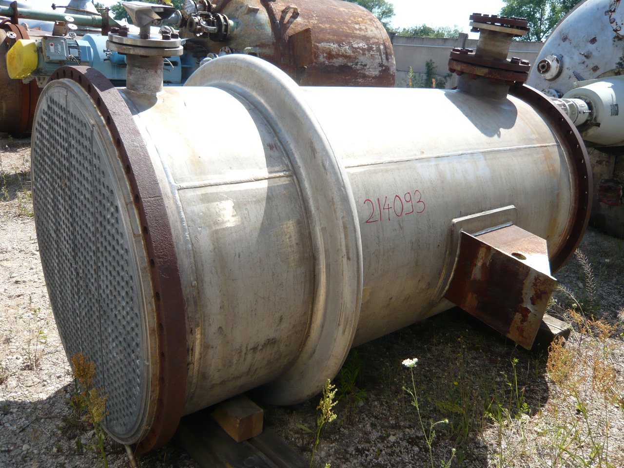 IPP# 214093, 180 m² (1,938 ft²)  Stainless Steel 316 Shell and Tube Heat Exchanger For Sale