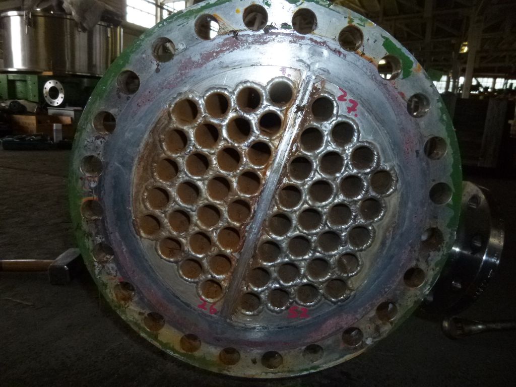 IPP# 214142, 10.1 m² (108.5 ft²)  Stainless Steel Austentic Shell and Tube Heat Exchanger For Sale