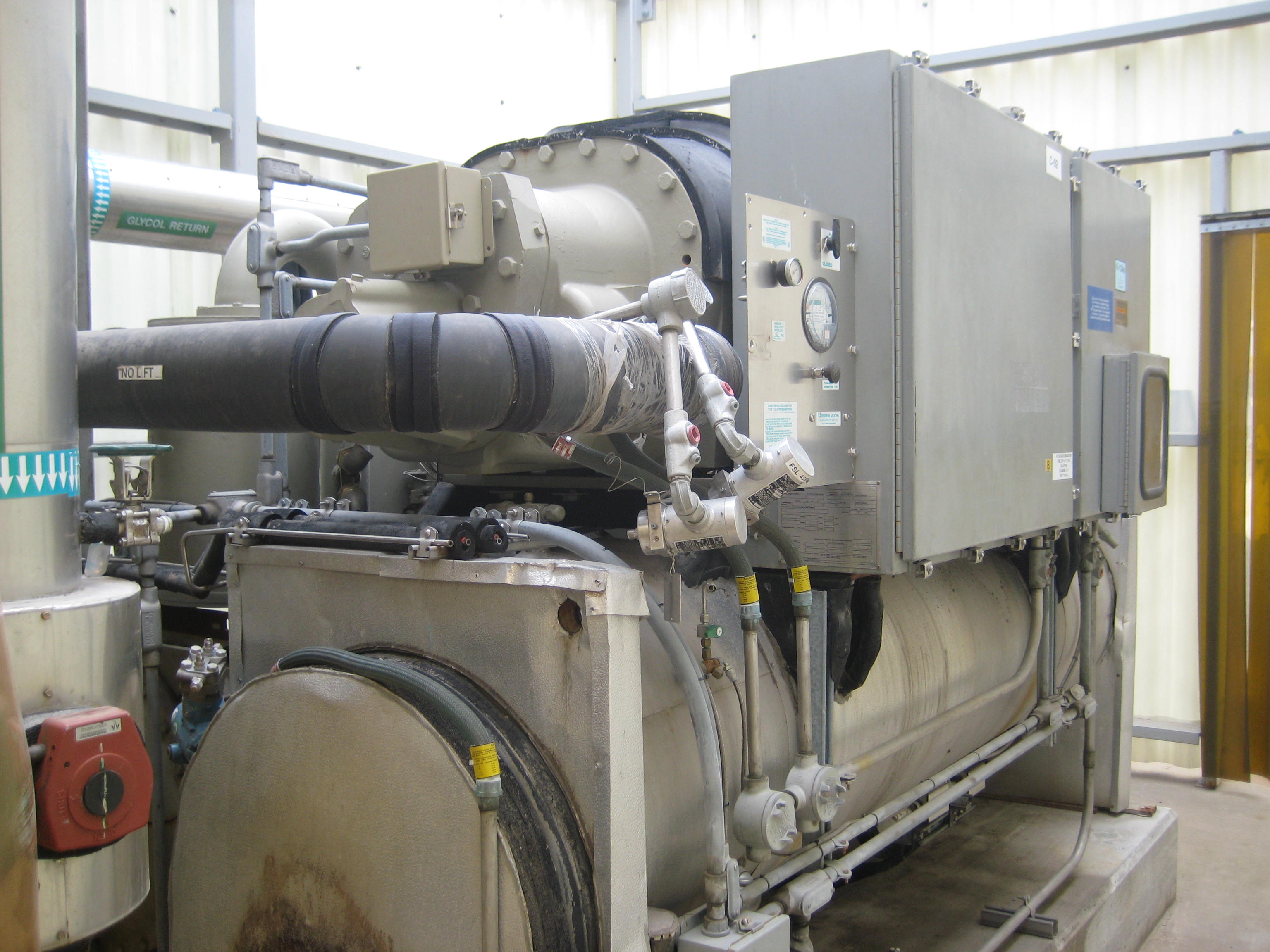 IPP# 216000, 453,592 kcal/h (150 Ref. Ton)   Low Temp Chiller For Sale