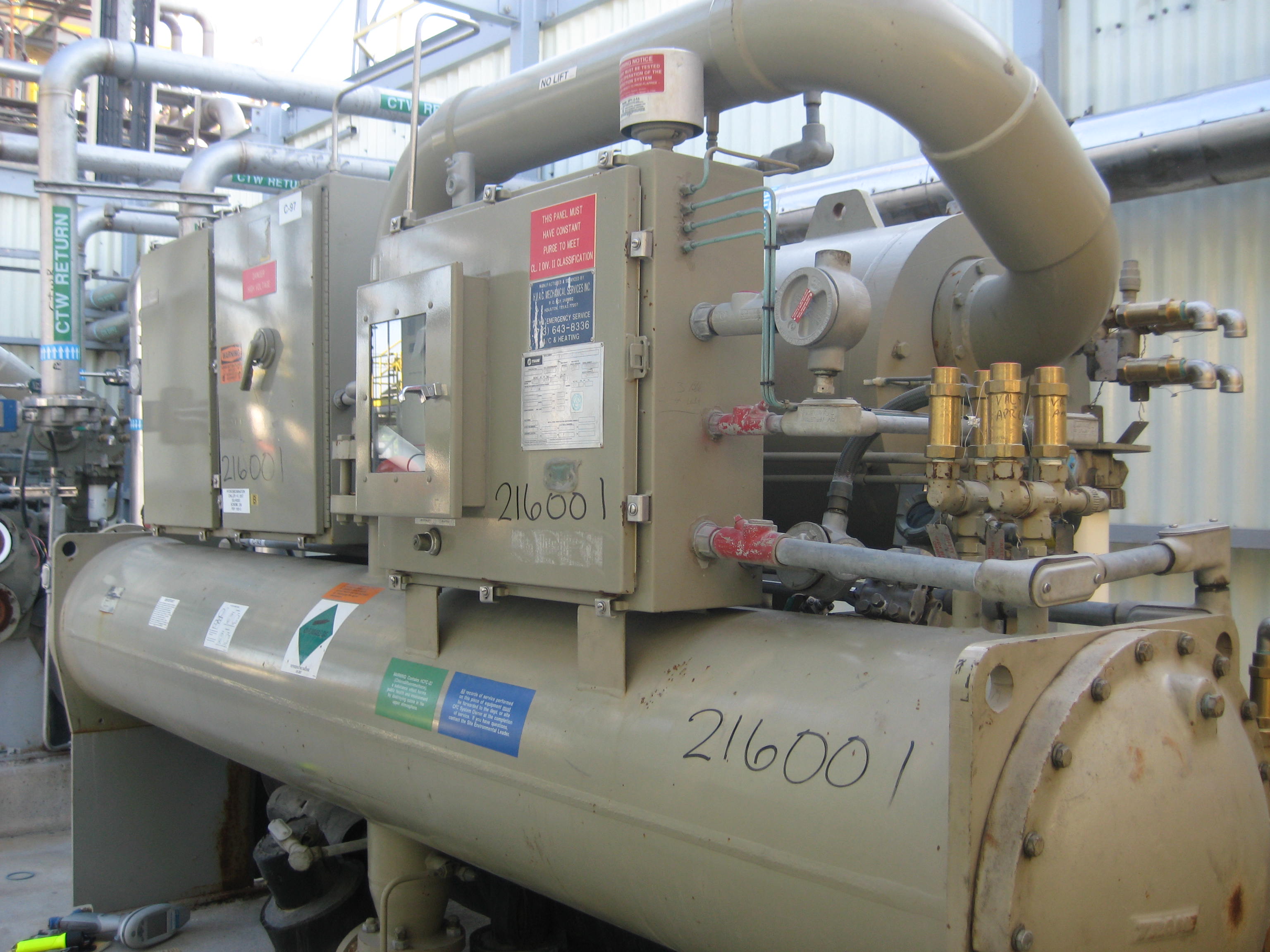 IPP# 216001, 771,107 kcal/h (255 Ref. Ton)   Low Temp Chiller For Sale