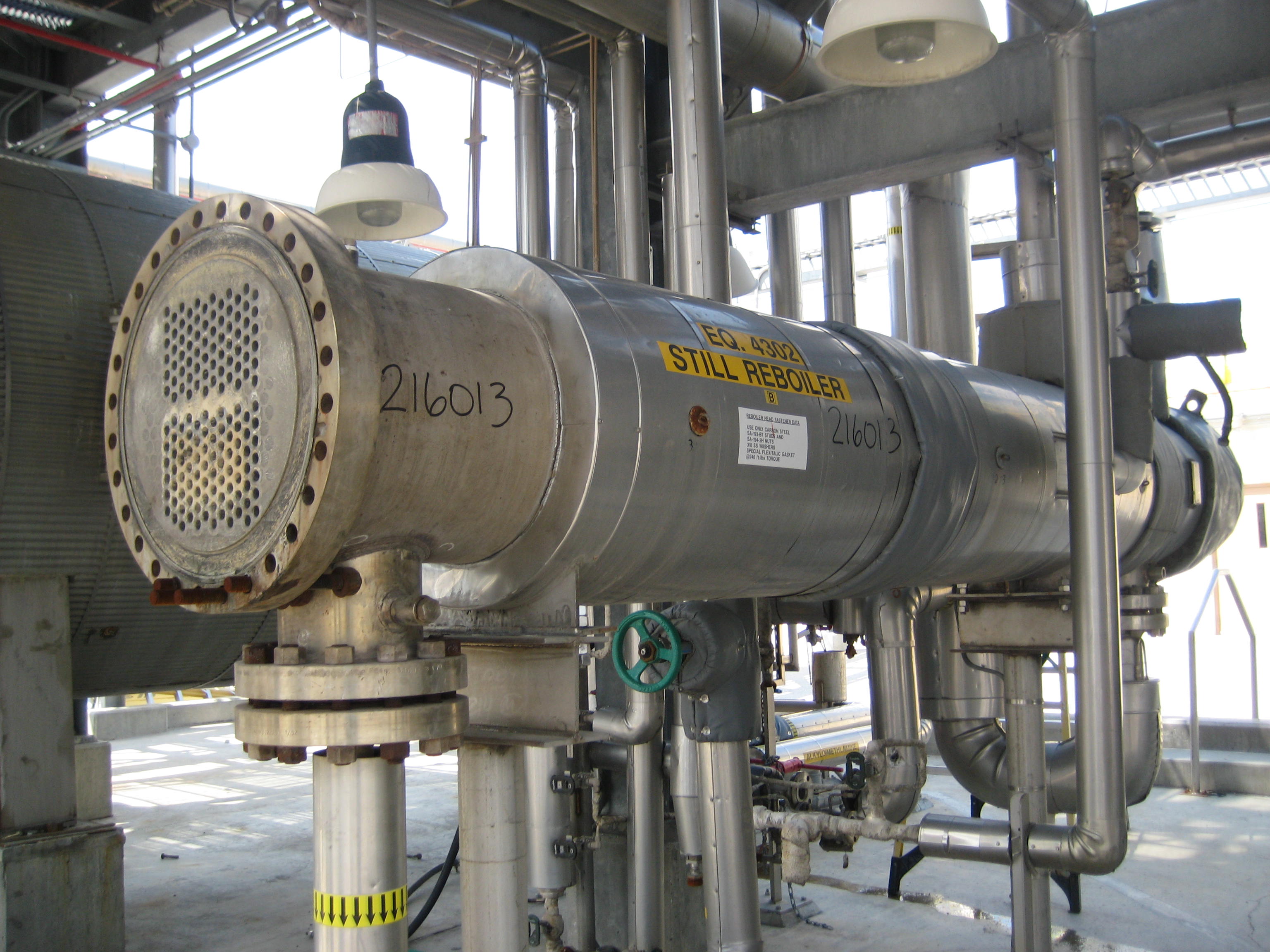 IPP# 216013, 32.5 m² (350 ft²)  Hastelloy - C276 Shell and Tube Heat Exchanger For Sale