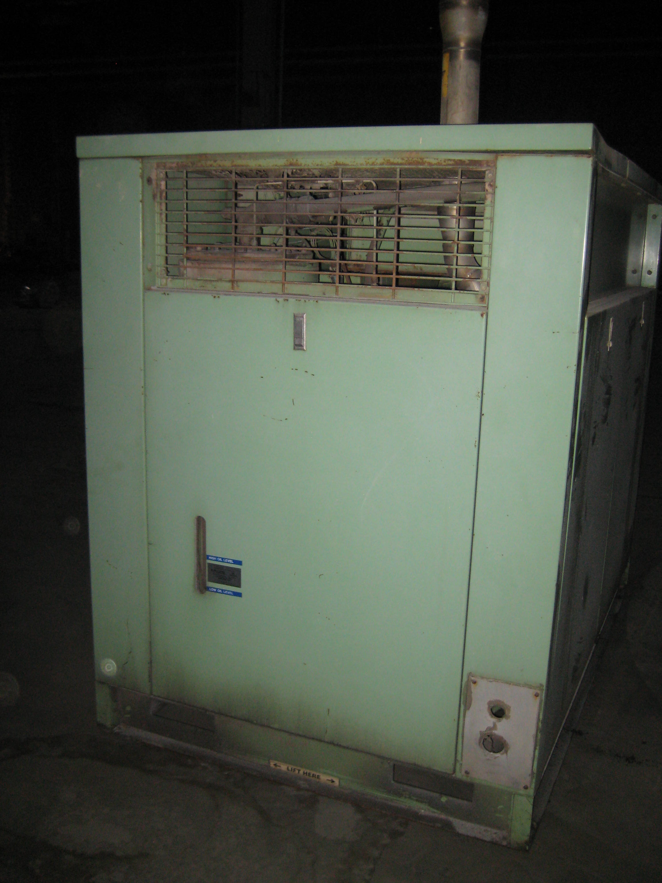 IPP# 216198, 305.8 m3/h (180 CFM)  Carbon Steel Rotary Compressor For Sale