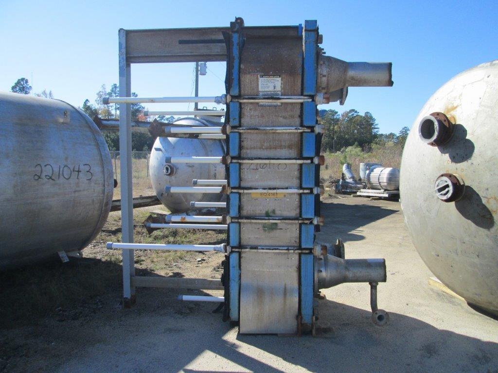 IPP# 216118, 179.8 m² (1,935 ft²)  Hastelloy - B Plate and Frame Heat Exchanger For Sale