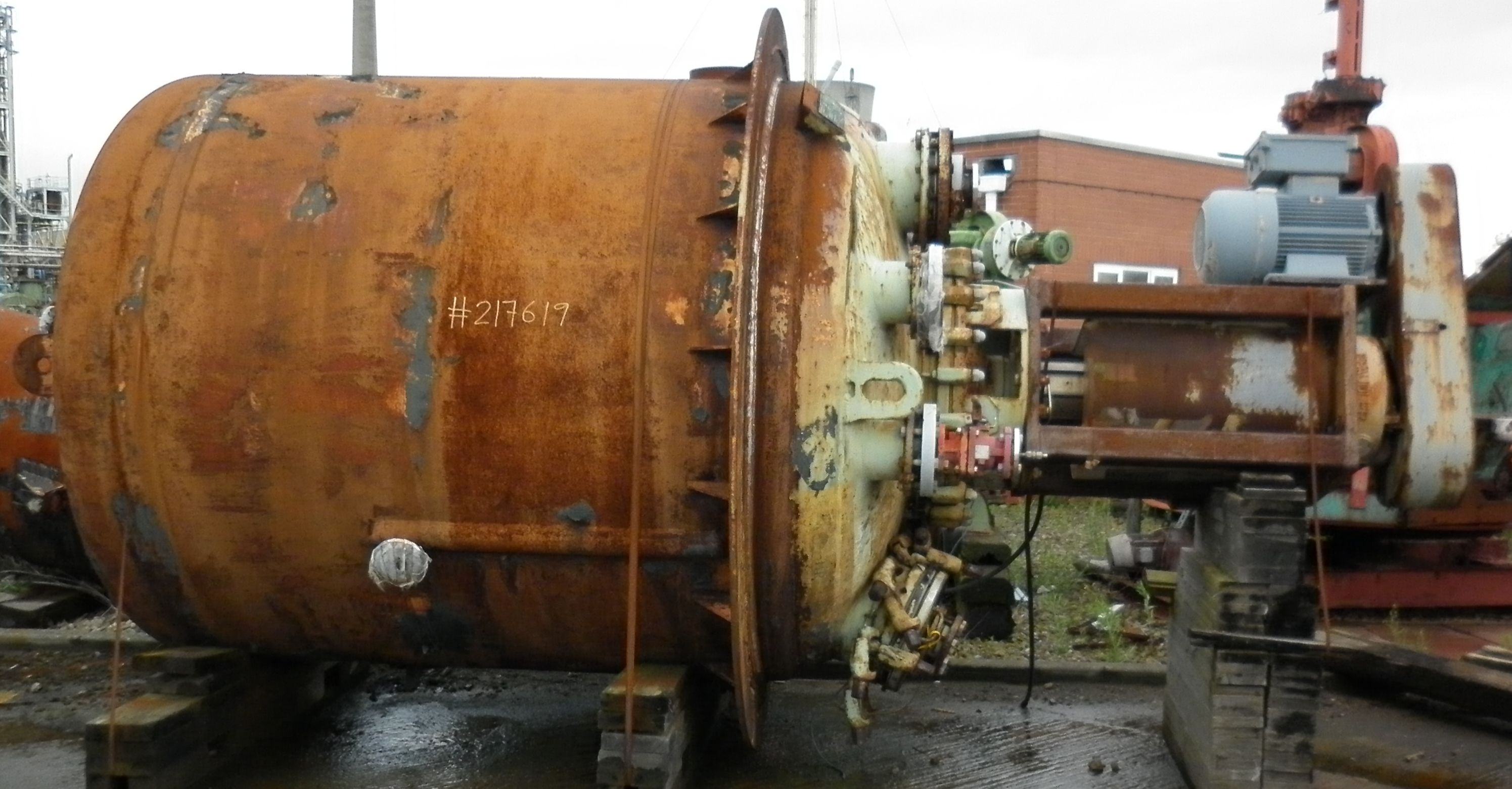 IPP# 217619, 7,595 L (2,006 gallons)  Glasslined Batch-Type Agitated Reactor For Sale