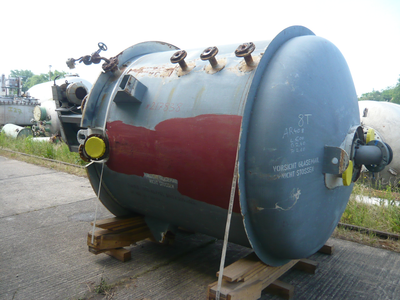 IPP# 217838, 7,605 L (2,009 gallons)  Glasslined Batch-Type Agitated Reactor For Sale