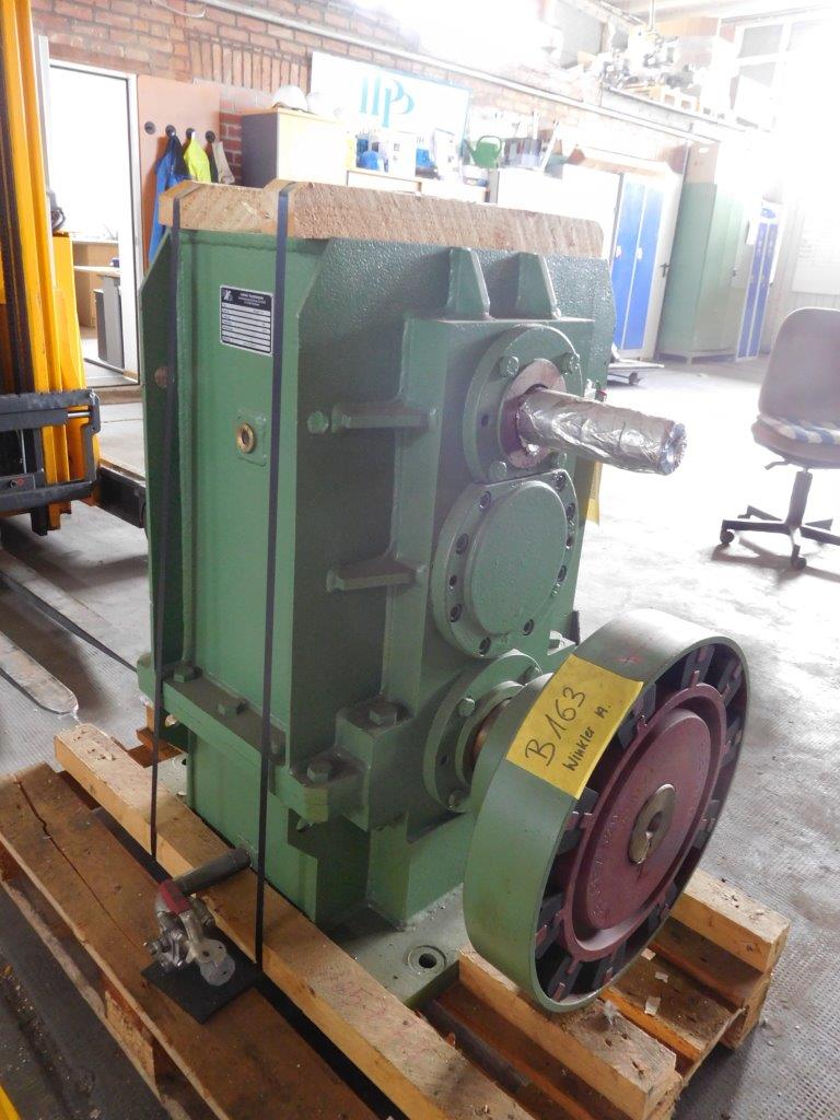 IPP# 217913, 100 kW (134.1 HP)  Carbon Steel  Gear Reducer For Sale