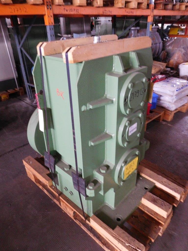 IPP# 217913, 100 kW (134.1 HP)  Carbon Steel  Gear Reducer For Sale