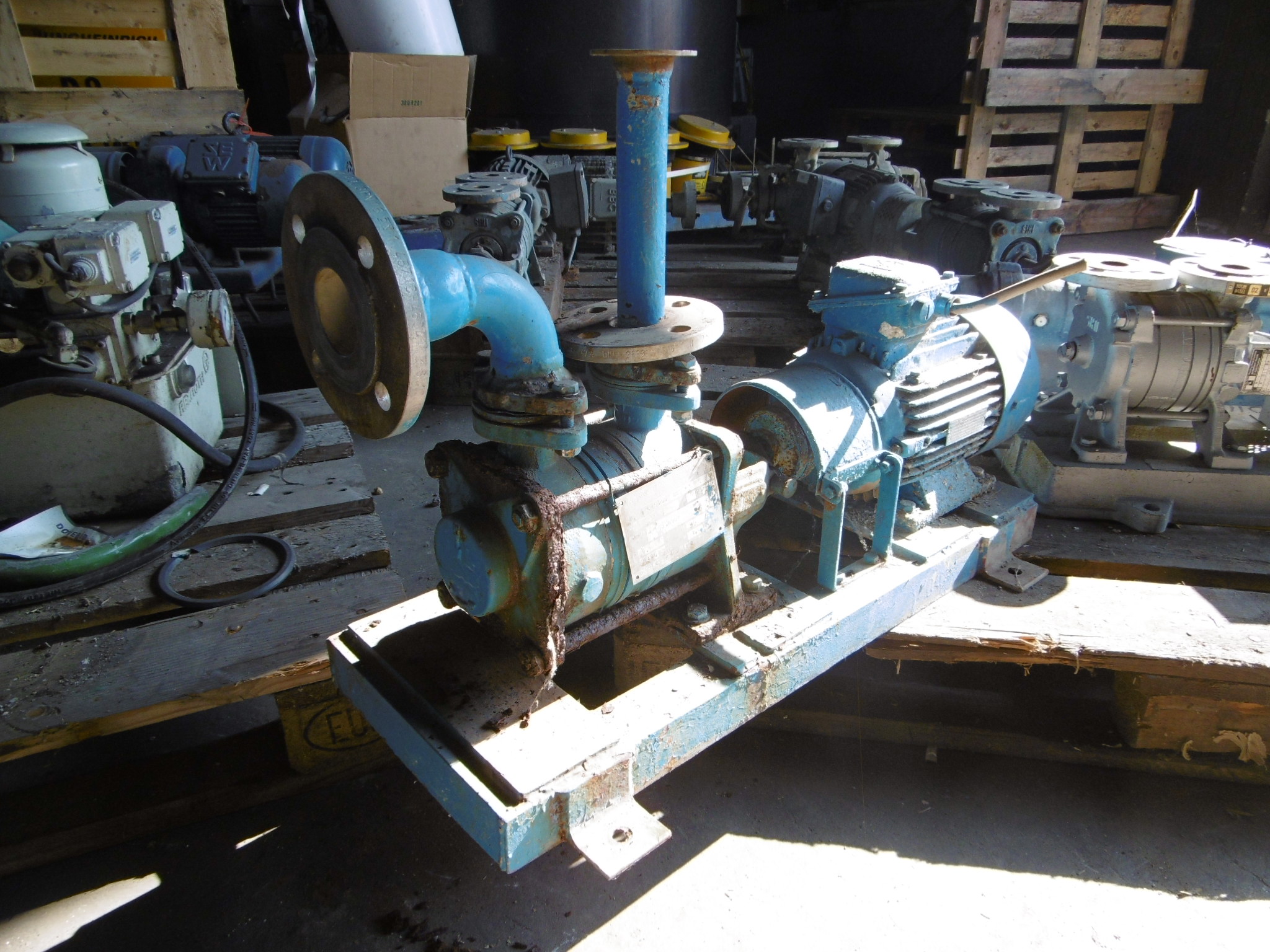 IPP# 217920, 3.2 m3/h (14.1 GPM)  Carbon Steel Centrifugal Pump For Sale