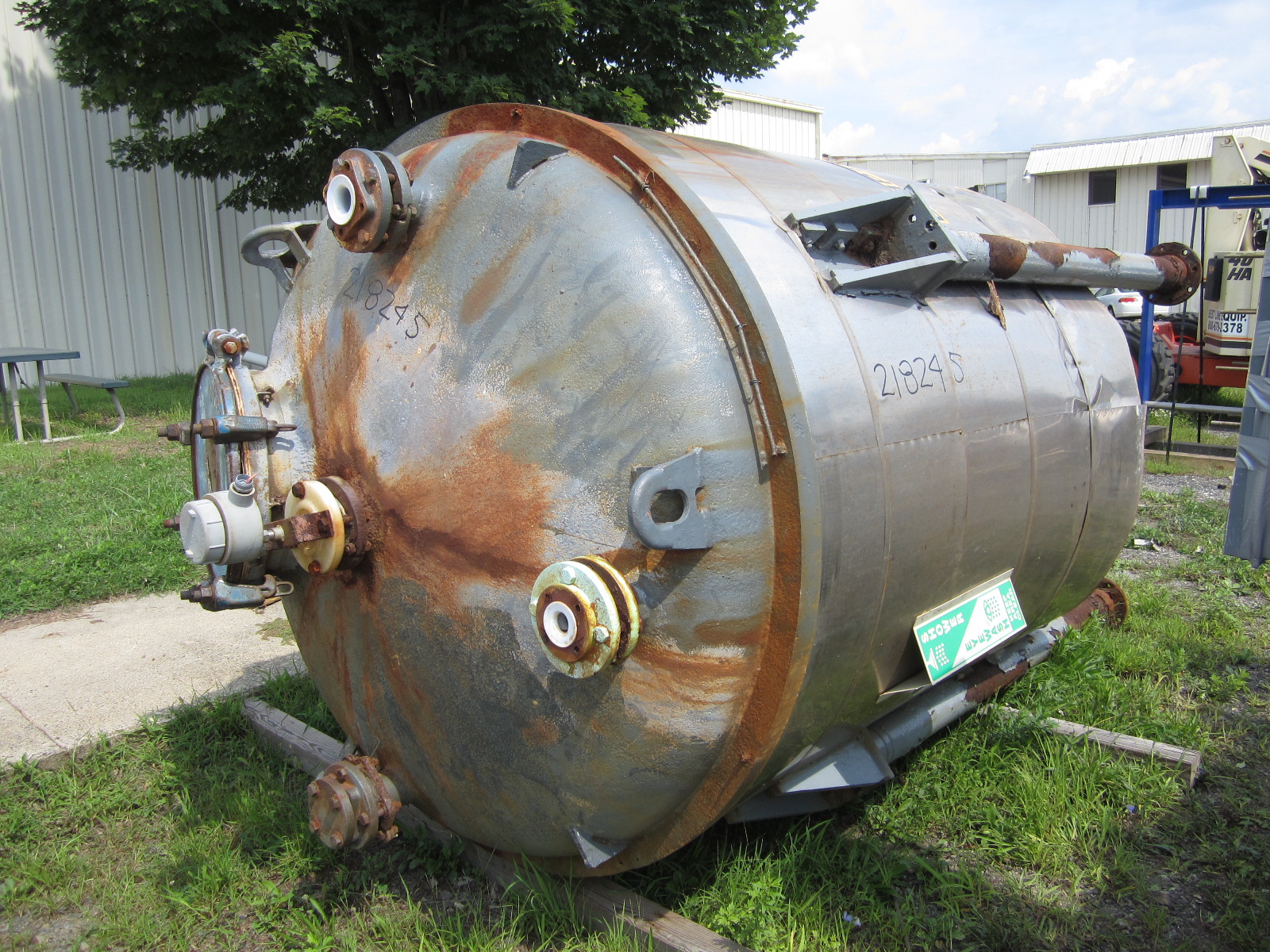 IPP# 218245, 3,785 L (1,000 gallons)  Glasslined  Tank For Sale