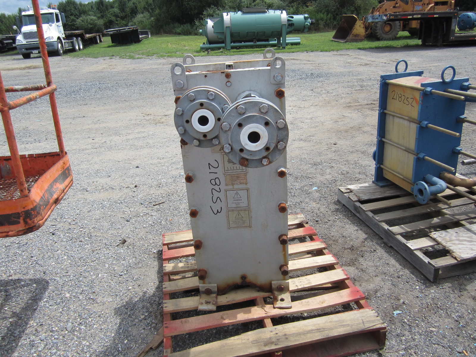 IPP# 218253, 9.3 m² (100 ft²)  Titanium Plate and Frame Heat Exchanger For Sale