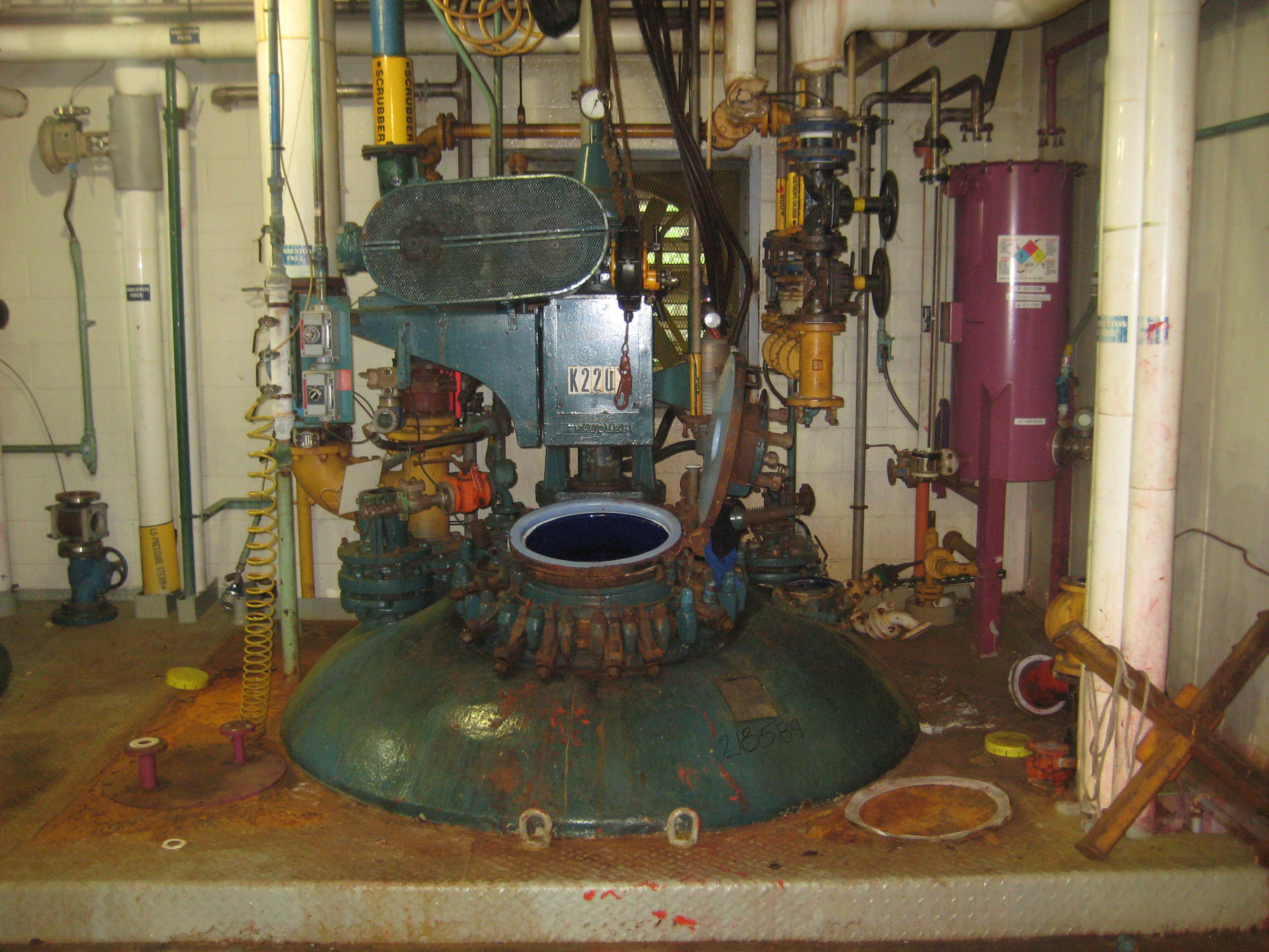 IPP# 218589, 7,571 L (2,000 gallons)  Glasslined Batch-Type Agitated Reactor For Sale