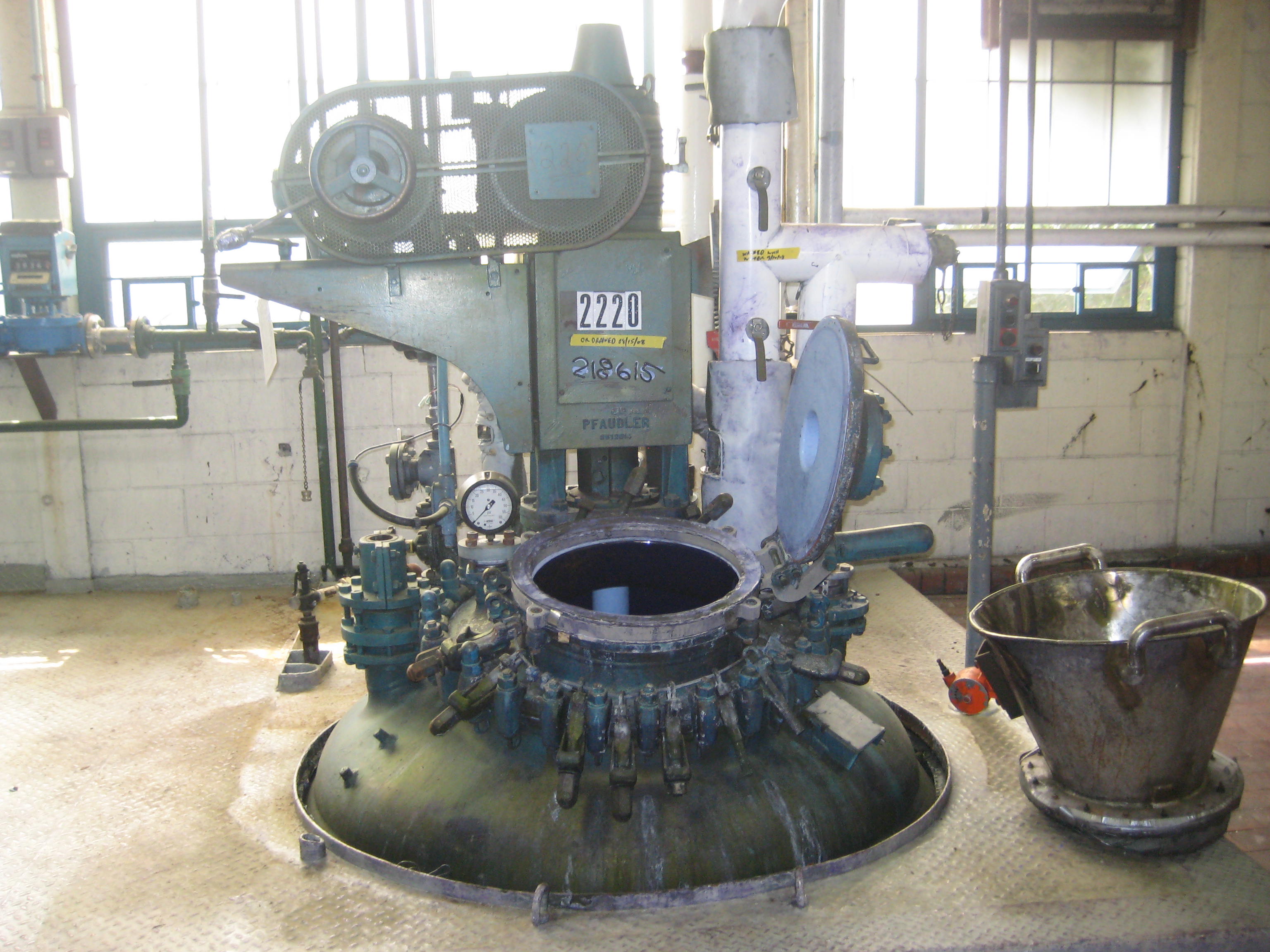  Batch-Type Agitated Reactor 3,800 L (1,000 gallons) Glasslined For Sale - IPP# 218615
