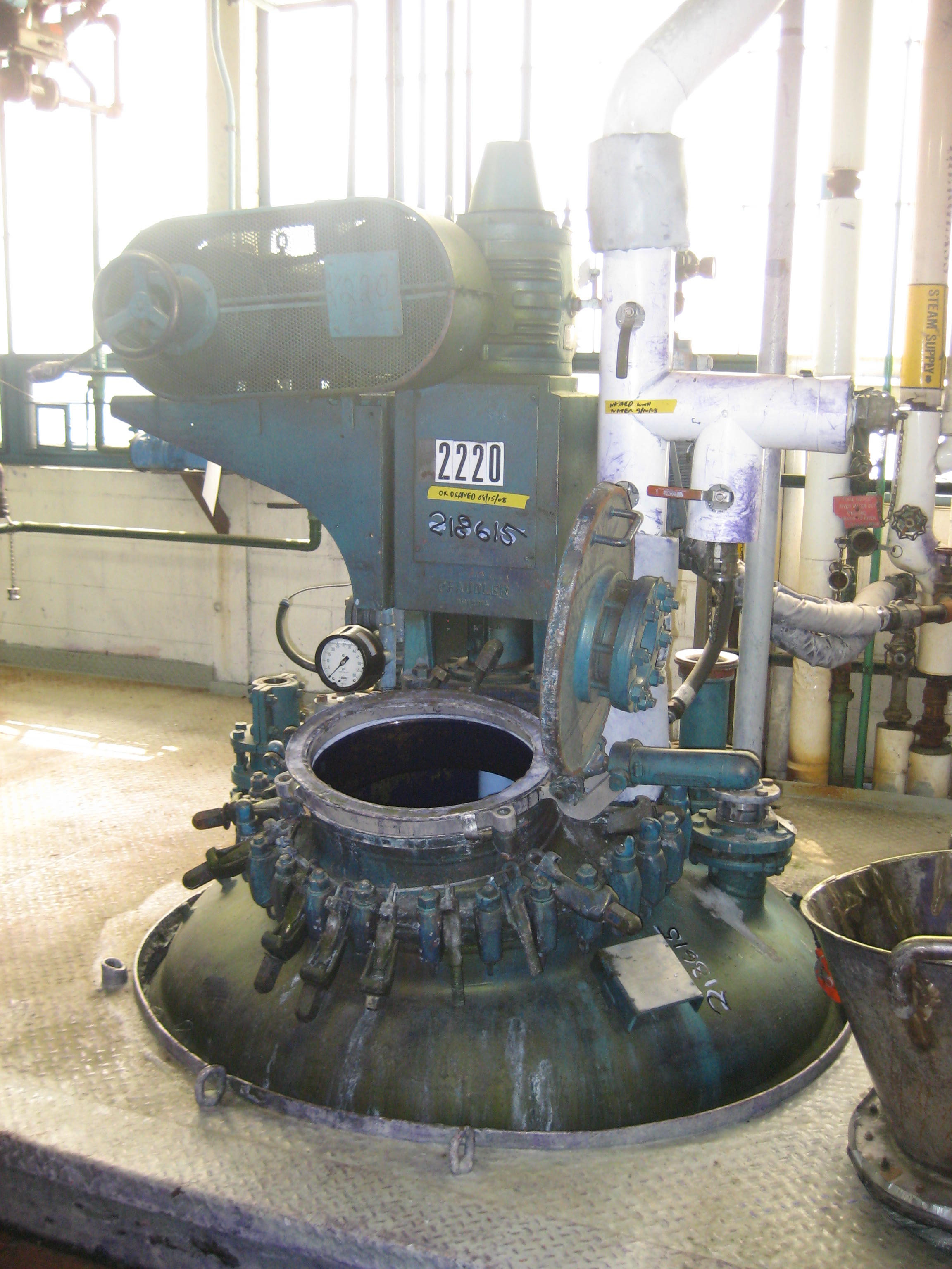  Batch-Type Agitated Reactor 3,800 L (1,000 gallons) Glasslined For Sale - IPP# 218615