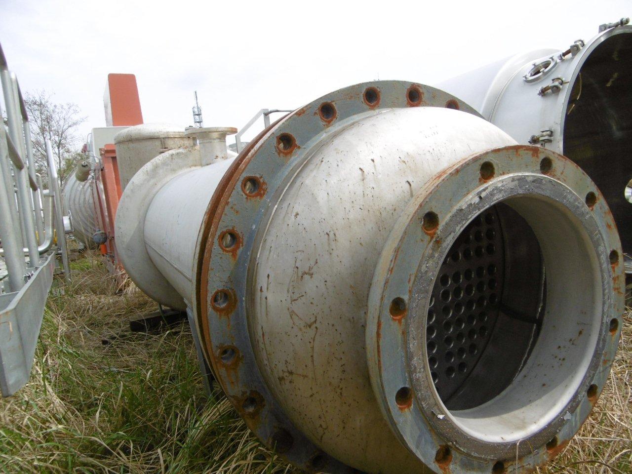 IPP# 219506, 32 m² (344.4 ft²)  Stainless Steel Austentic Shell and Tube Heat Exchanger For Sale