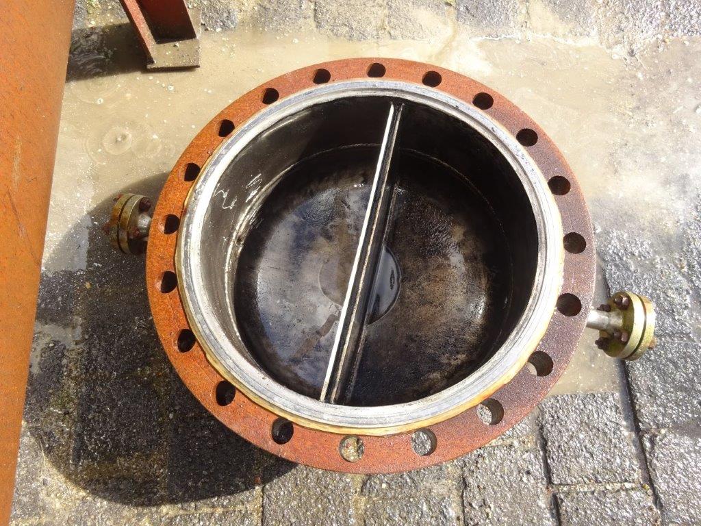 IPP# 219627, 30 m² (322.9 ft²)  Stainless Steel Austentic Shell and Tube Heat Exchanger For Sale