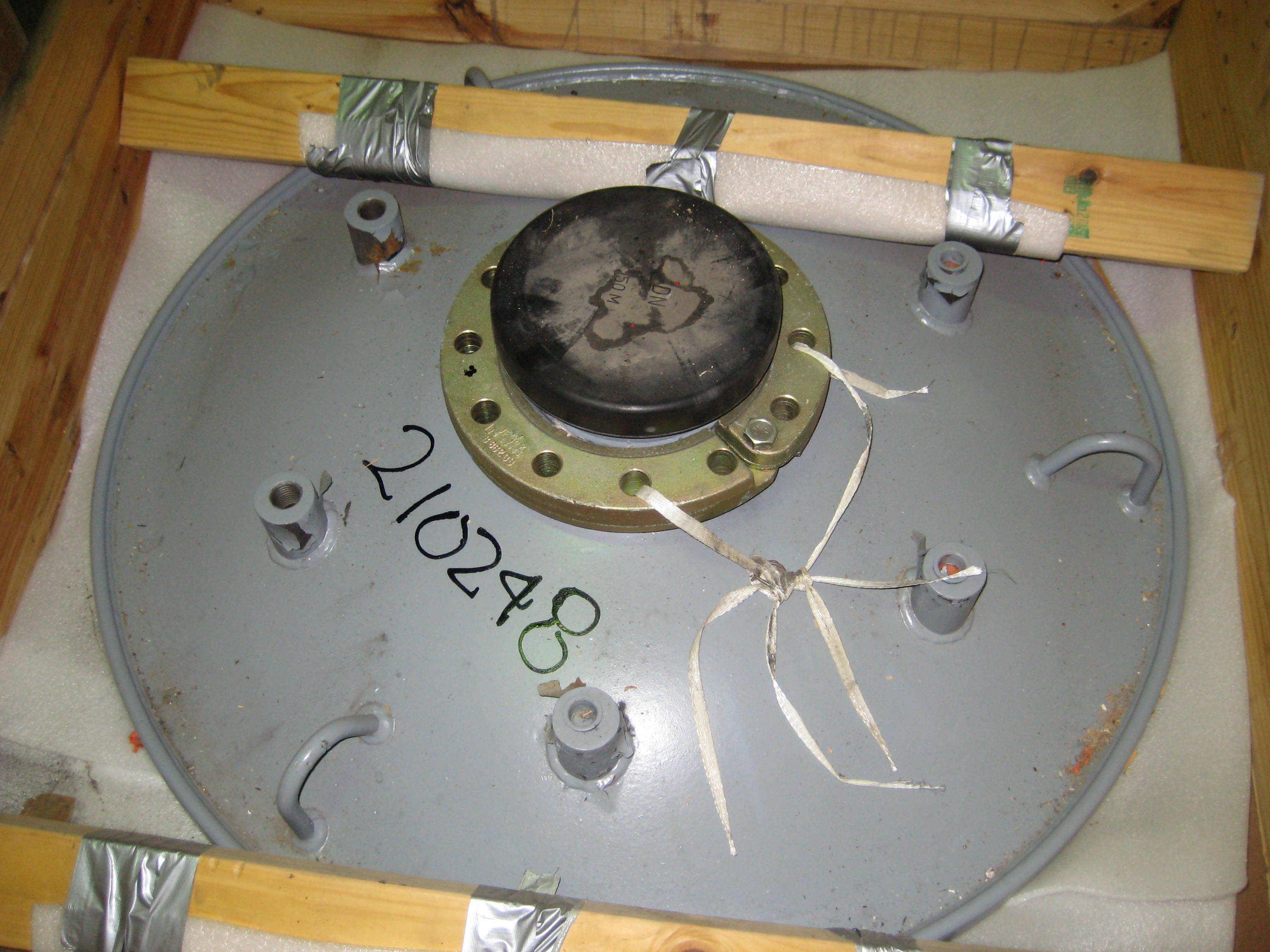 IPP# 210248, 15,142 L (4,000 gallons) Unused Glasslined Main Cover Glass Lined Parts For Sale