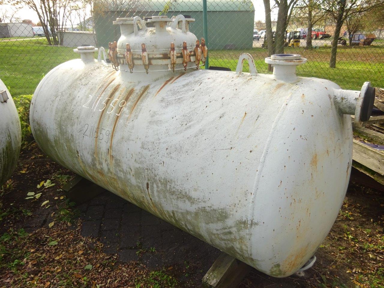 IPP# 211559, 1,600 L (422.7 gallons)  Glasslined  Tank For Sale