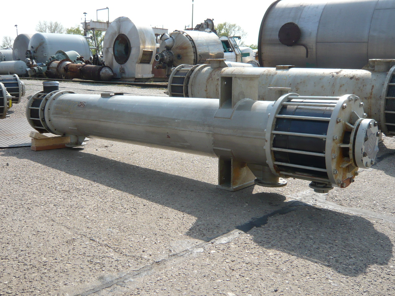 IPP# 211570, 10 m² (107.6 ft²)  Graphite Shell and Tube Heat Exchanger For Sale