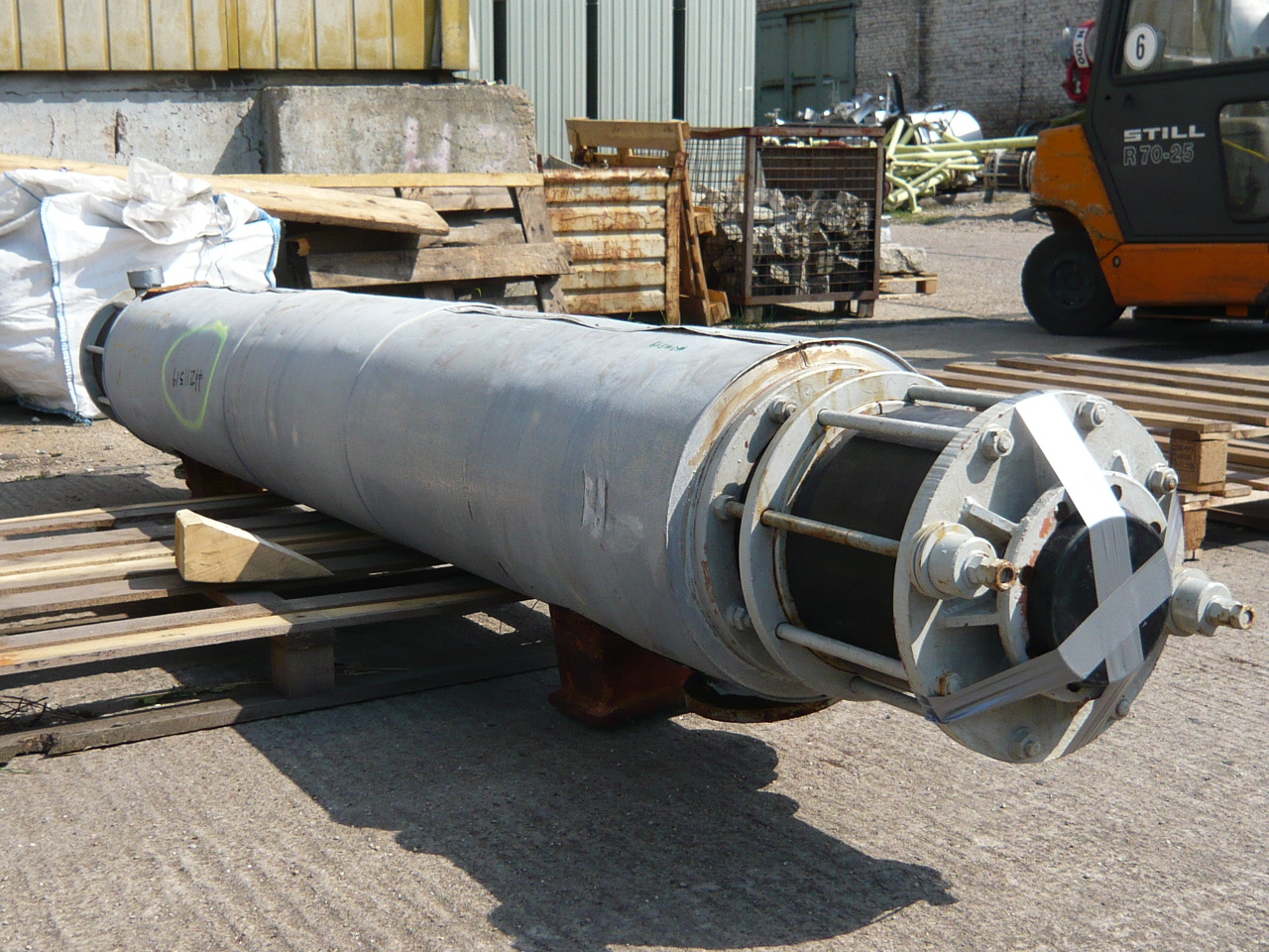 IPP# 211519, 4 m² (43.1 ft²)  Graphite Shell and Tube Heat Exchanger For Sale