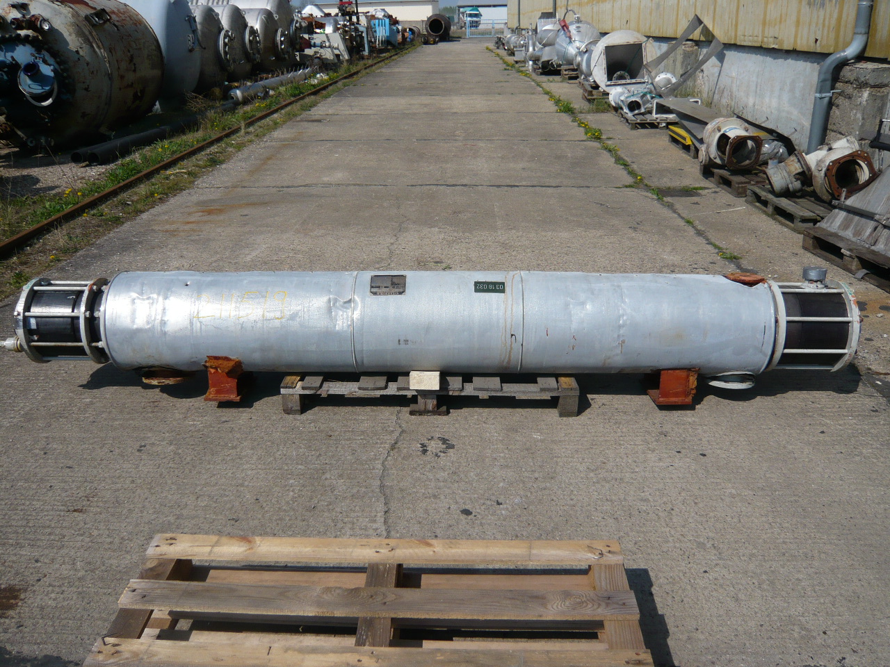 IPP# 211519, 4 m² (43.1 ft²)  Graphite Shell and Tube Heat Exchanger For Sale