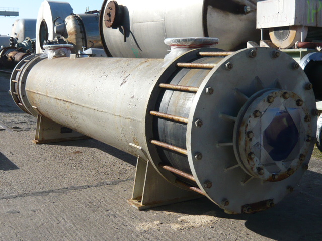 IPP# 211525, 23.2 m² (250 ft²)  Graphite Shell and Tube Heat Exchanger For Sale