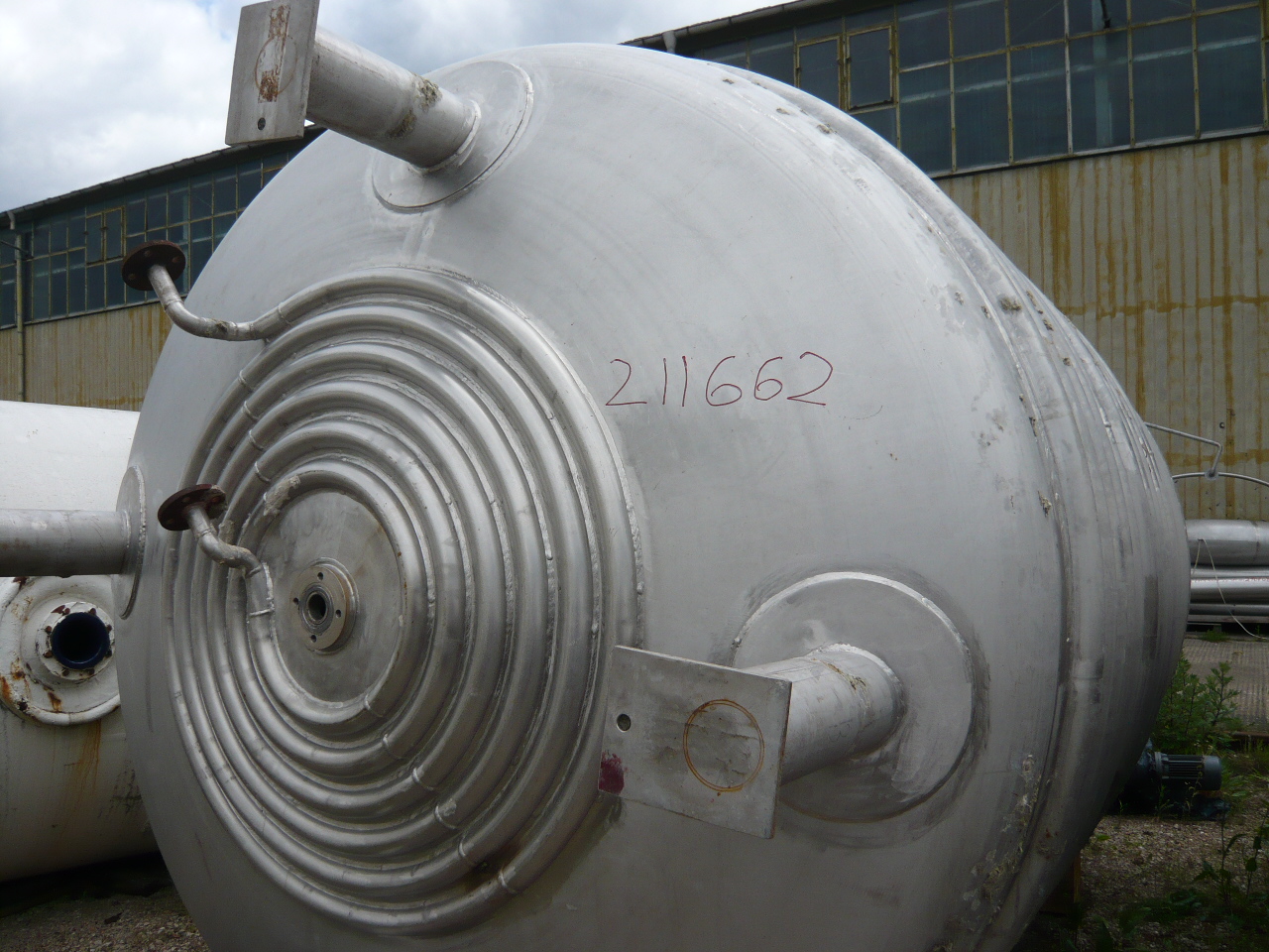 IPP# 211662, 16,000 L (4,227 gallons)  Stainless Steel Austentic  Tank For Sale