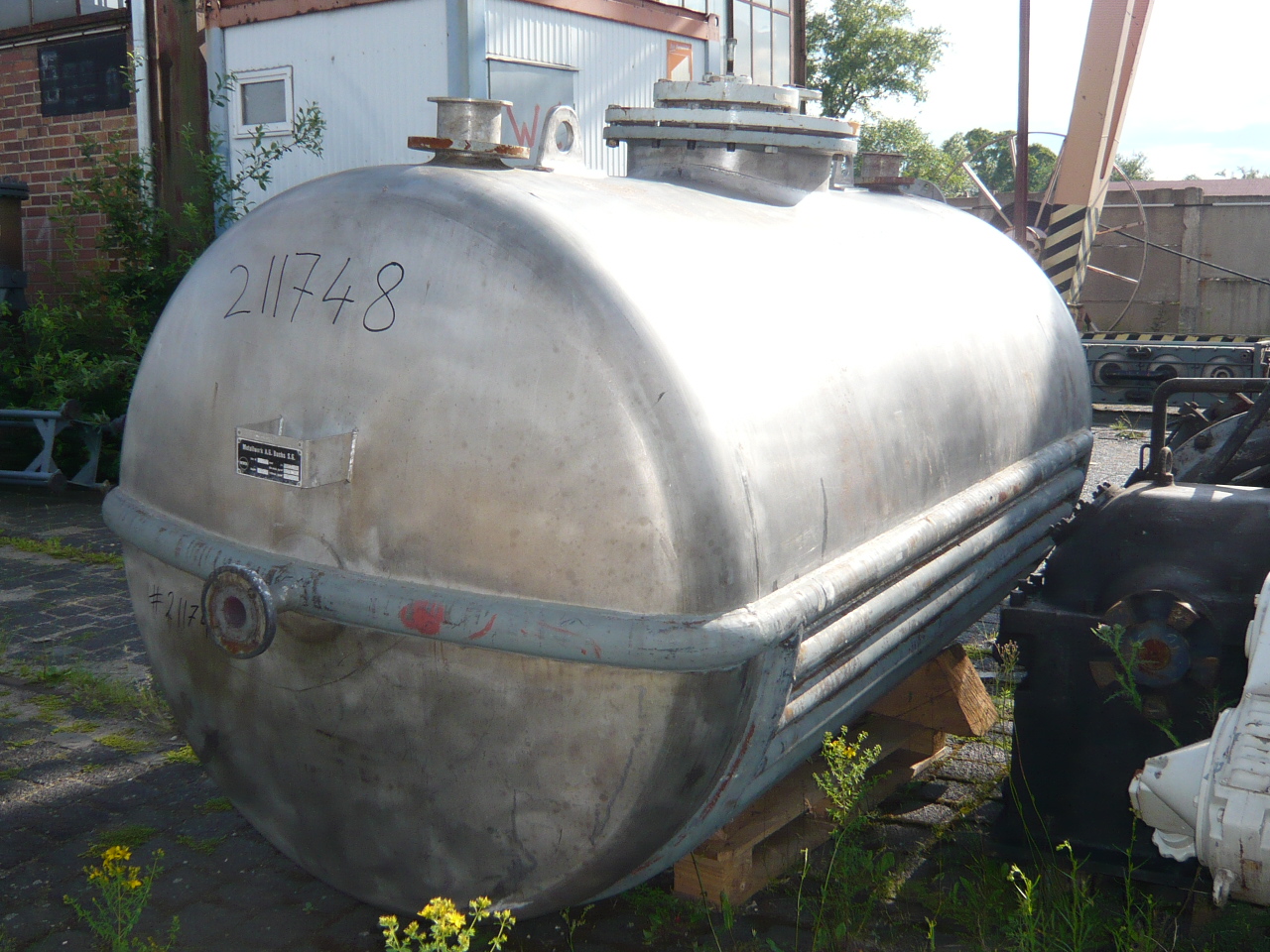 IPP# 211748, 4,000 L (1,057 gallons)  Stainless Steel 316  Tank For Sale