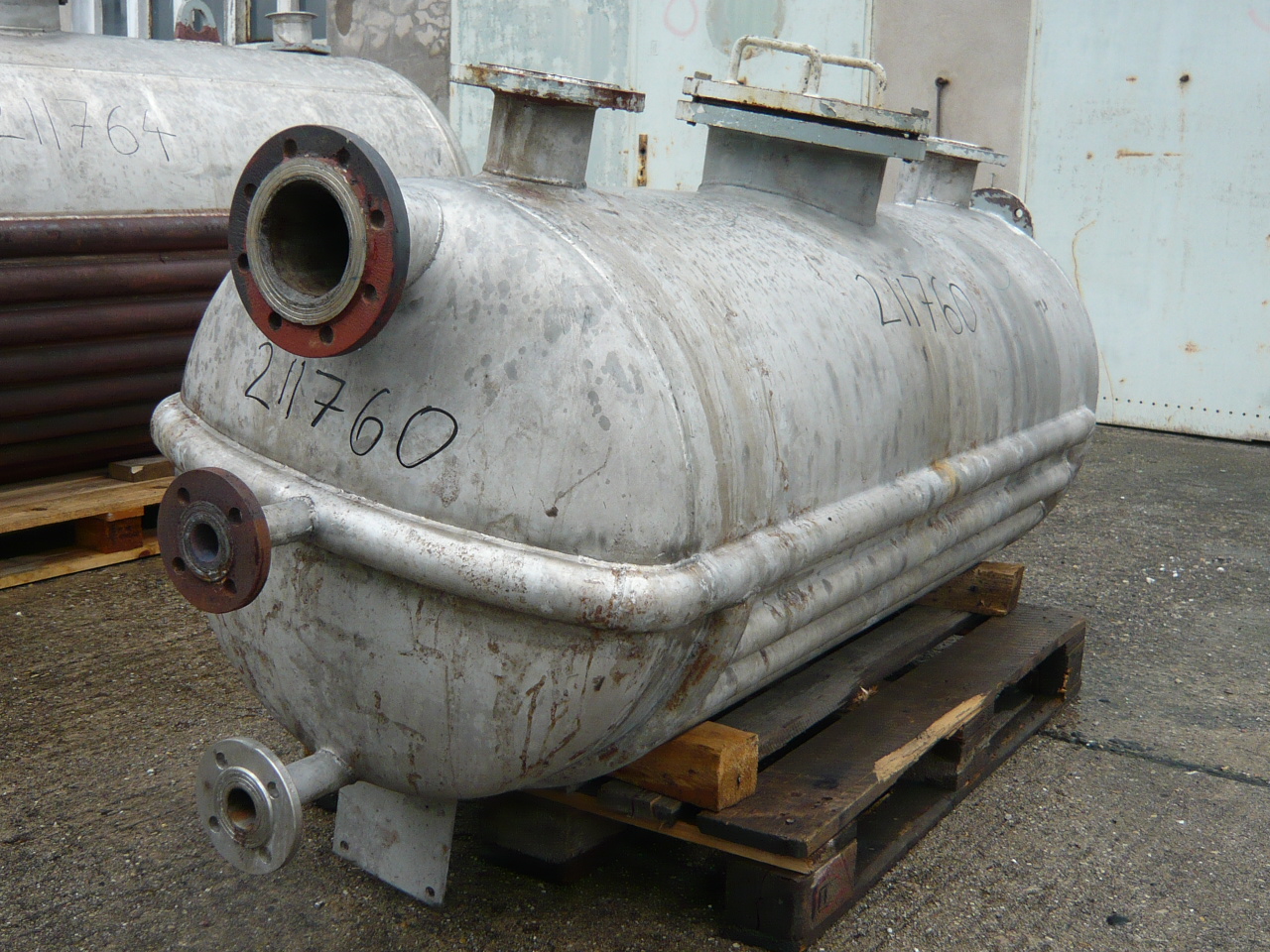 IPP# 211760, 675 L (178.3 gallons)  Stainless Steel 316  Tank For Sale