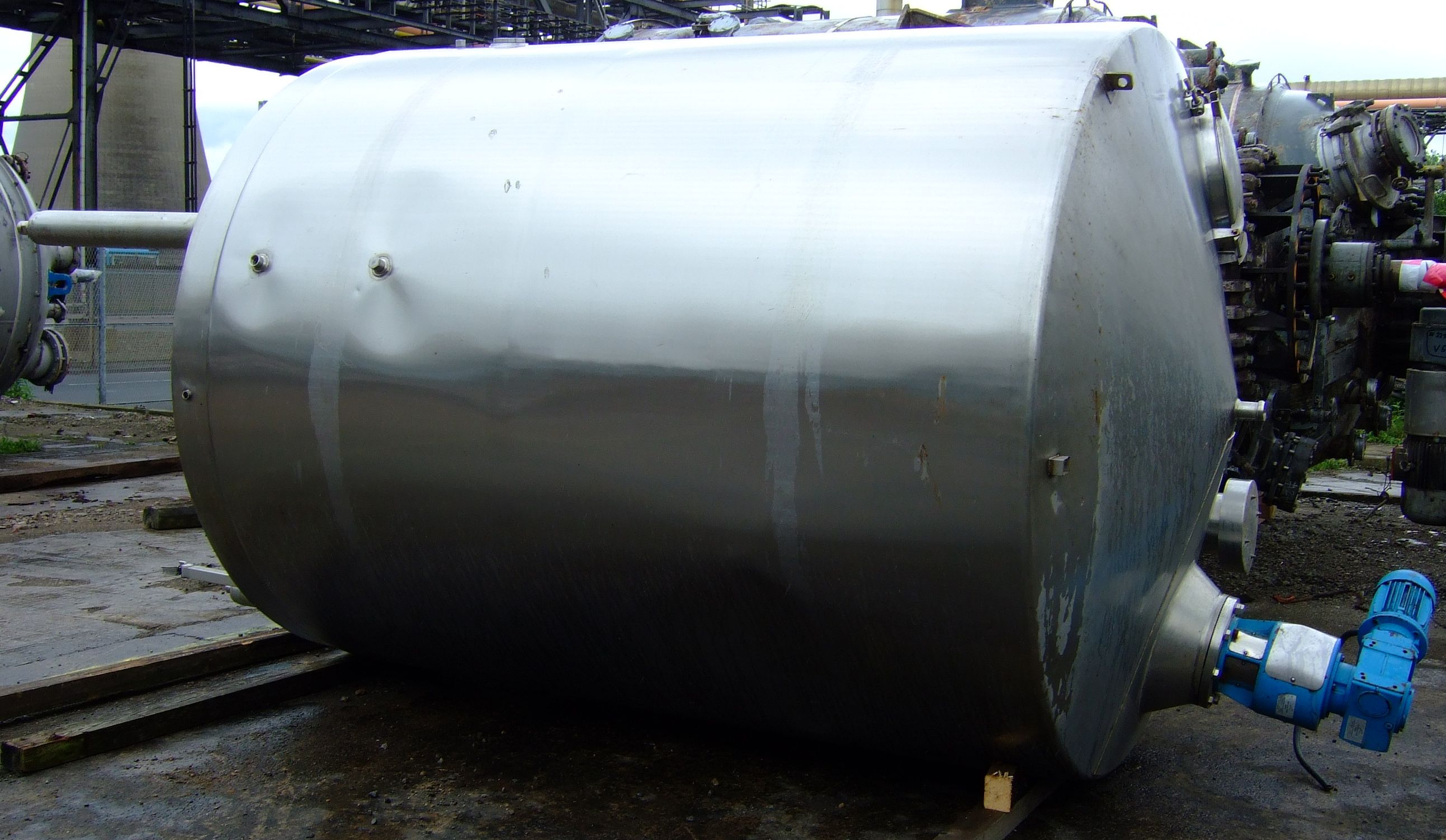 IPP# 211958, 10,000 L (2,642 gallons)  Stainless Steel 316  Tank For Sale