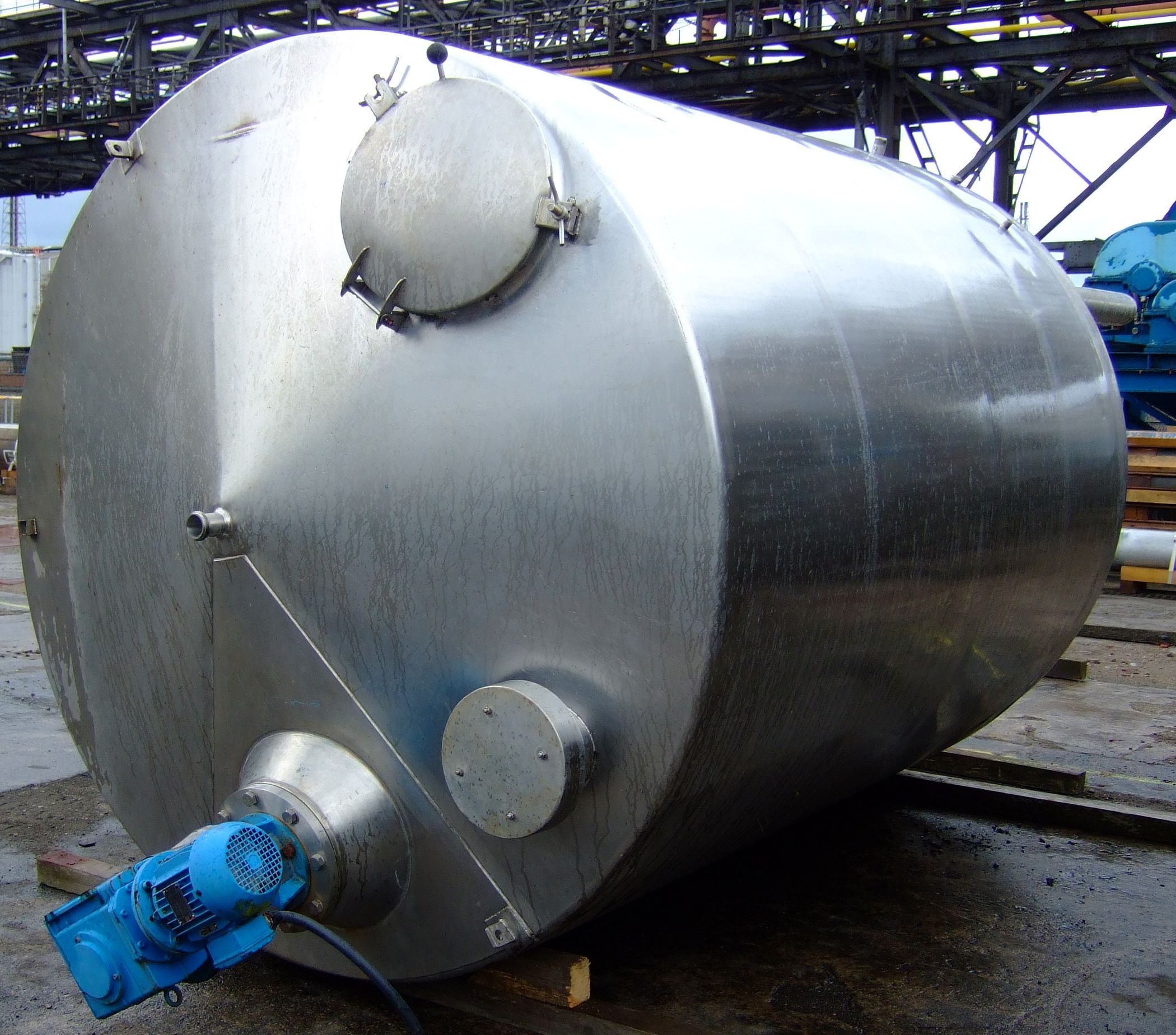 IPP# 211958, 10,000 L (2,642 gallons)  Stainless Steel 316  Tank For Sale