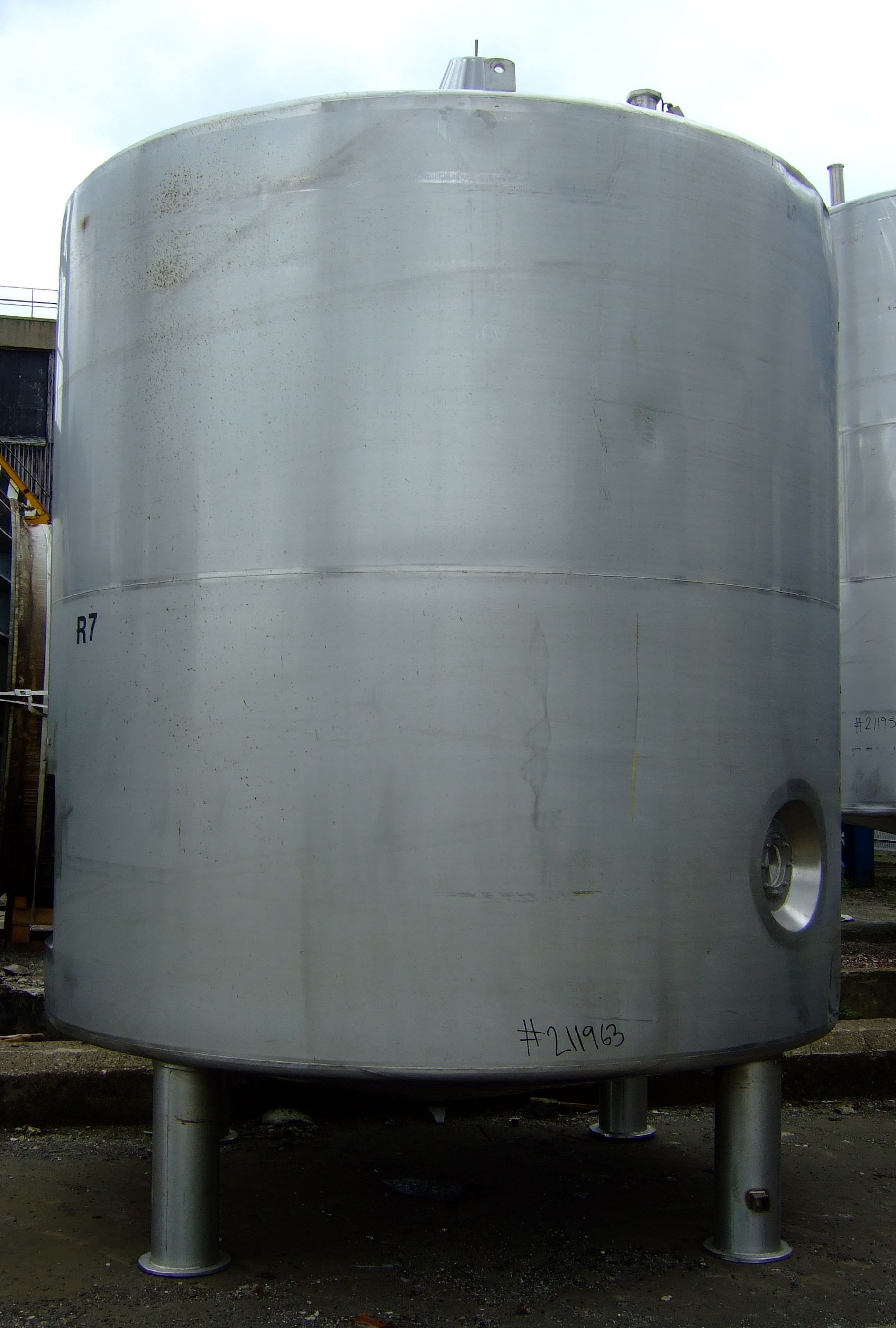 IPP# 211963, 15,000 L (3,963 gallons)  Stainless Steel 321  Tank For Sale