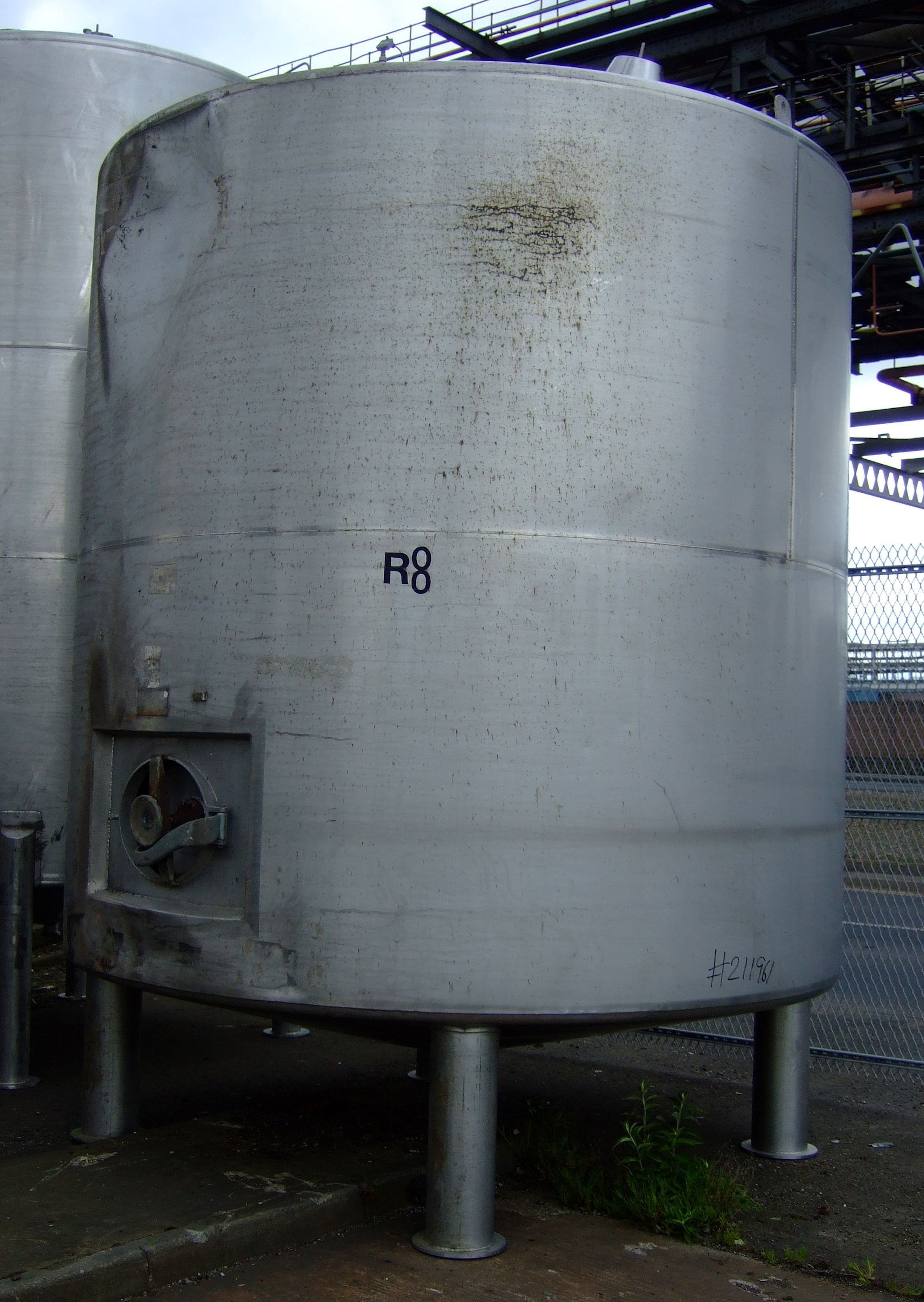 IPP# 211961, 15,000 L (3,963 gallons)  Stainless Steel 321  Tank For Sale