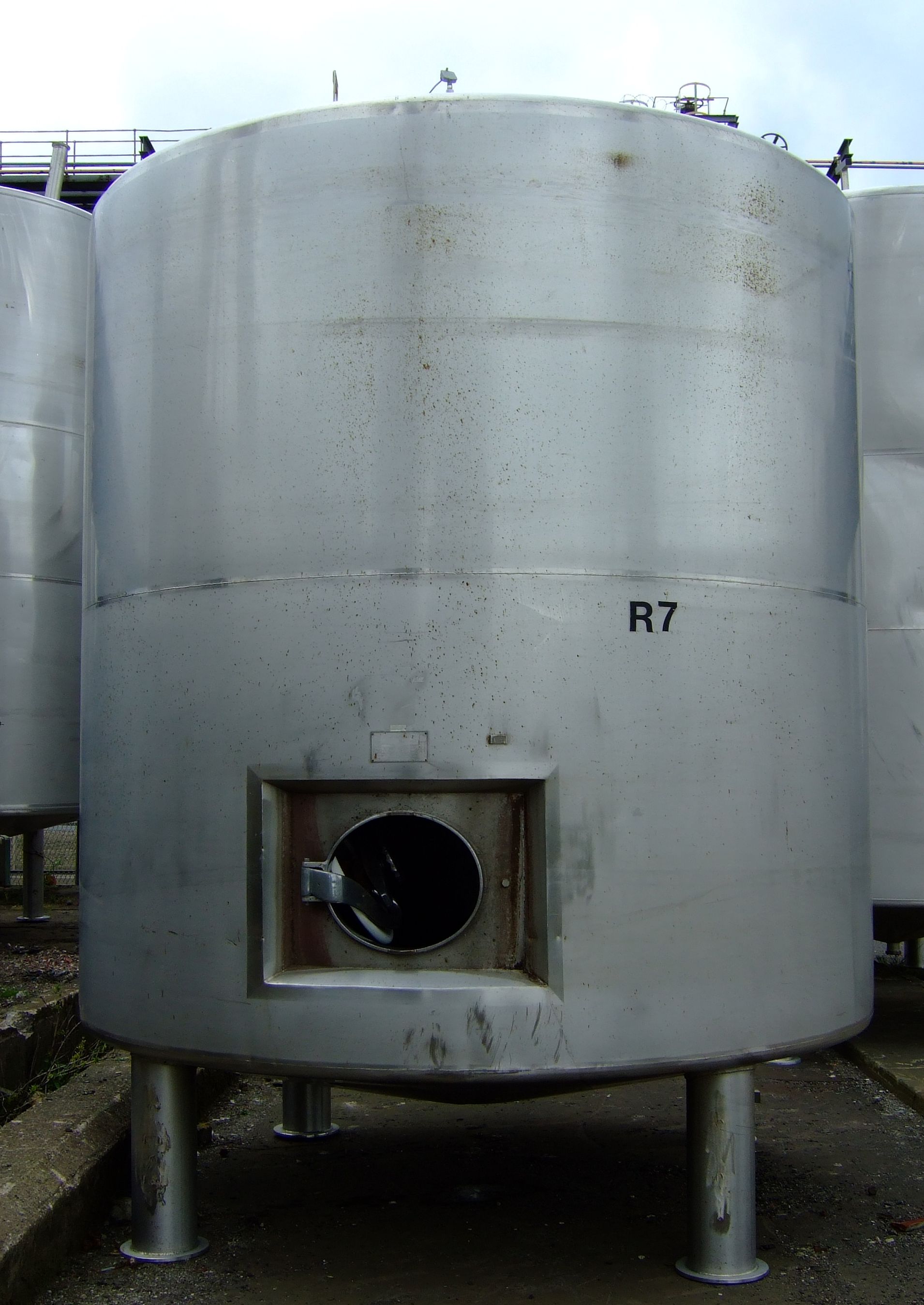 IPP# 211963, 15,000 L (3,963 gallons)  Stainless Steel 321  Tank For Sale