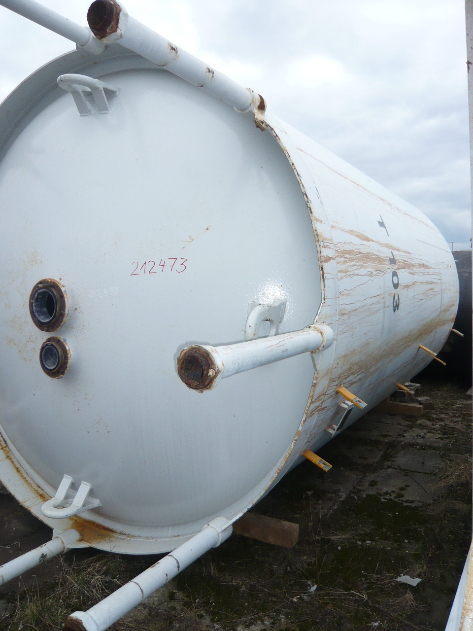 IPP# 212473, 32,660 L (8,628 gallons)  Glasslined  Tank For Sale