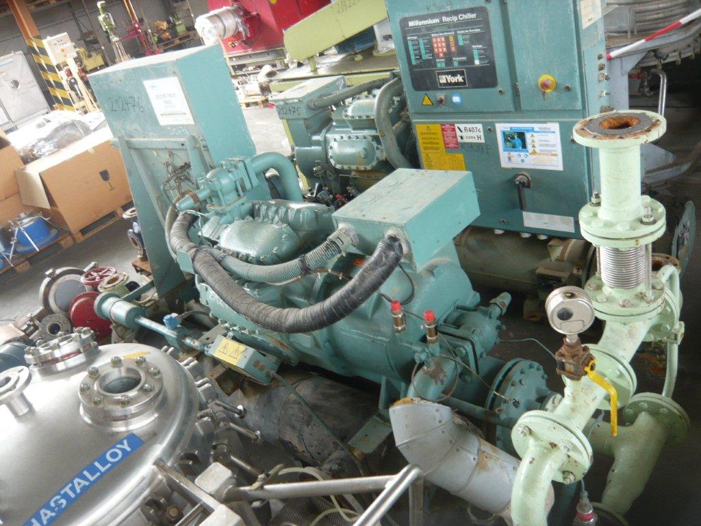 IPP# 212476,   Carbon Steel Water Cooled Chiller For Sale